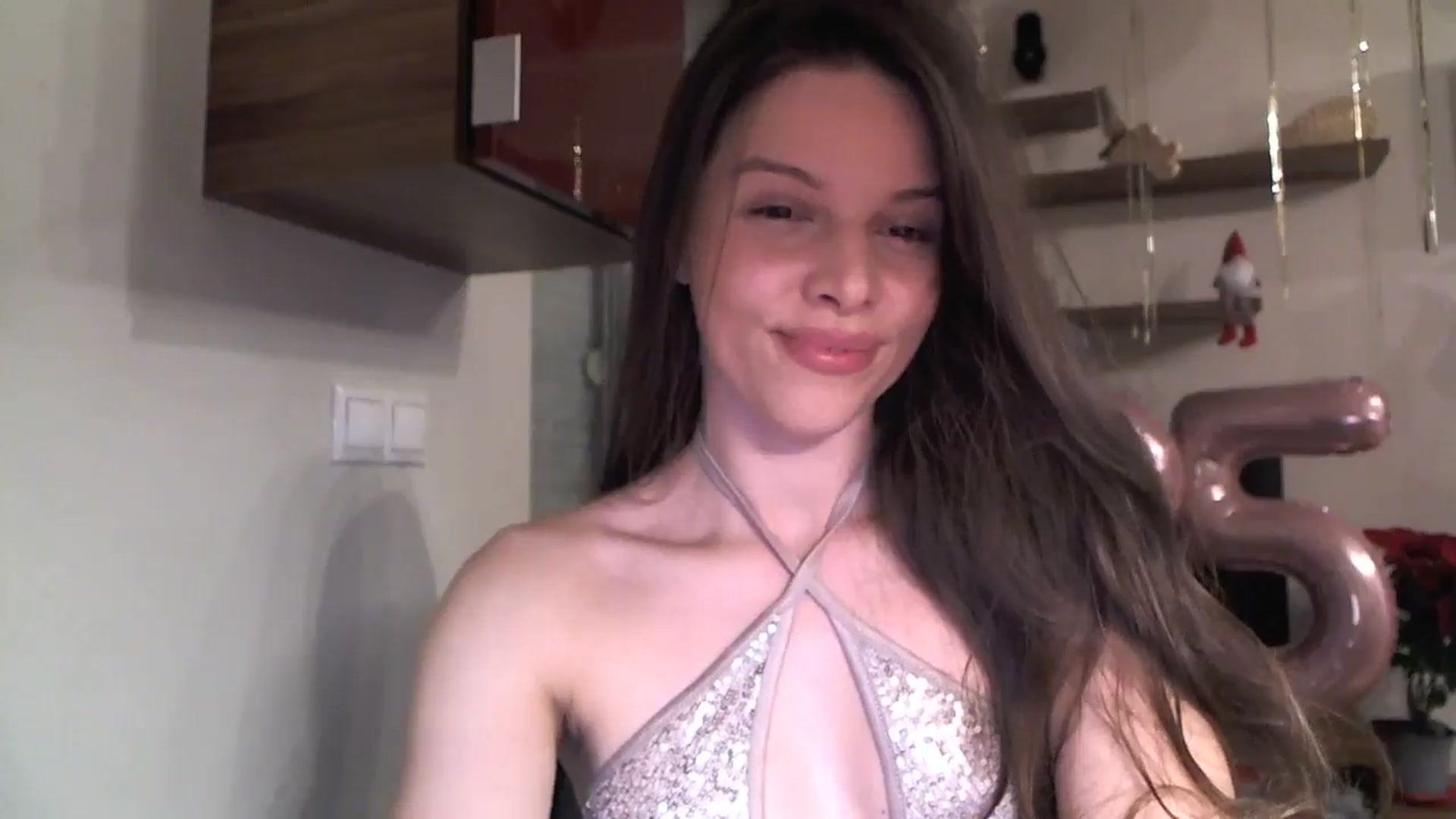 Gallery image thumbnail from Heaven_hot's myfreecams stream on, 12/31/2024, 15:07 image 5 of 20