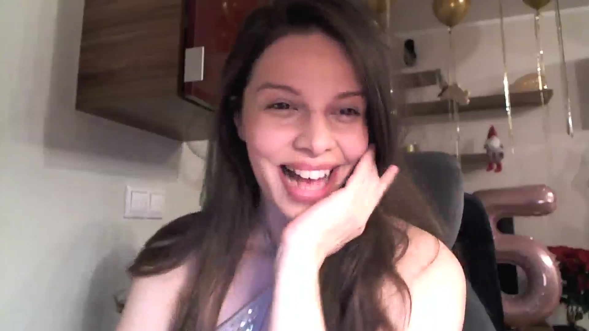 Gallery image thumbnail from Heaven_hot's myfreecams stream on, 12/31/2024, 15:07 image 15 of 20
