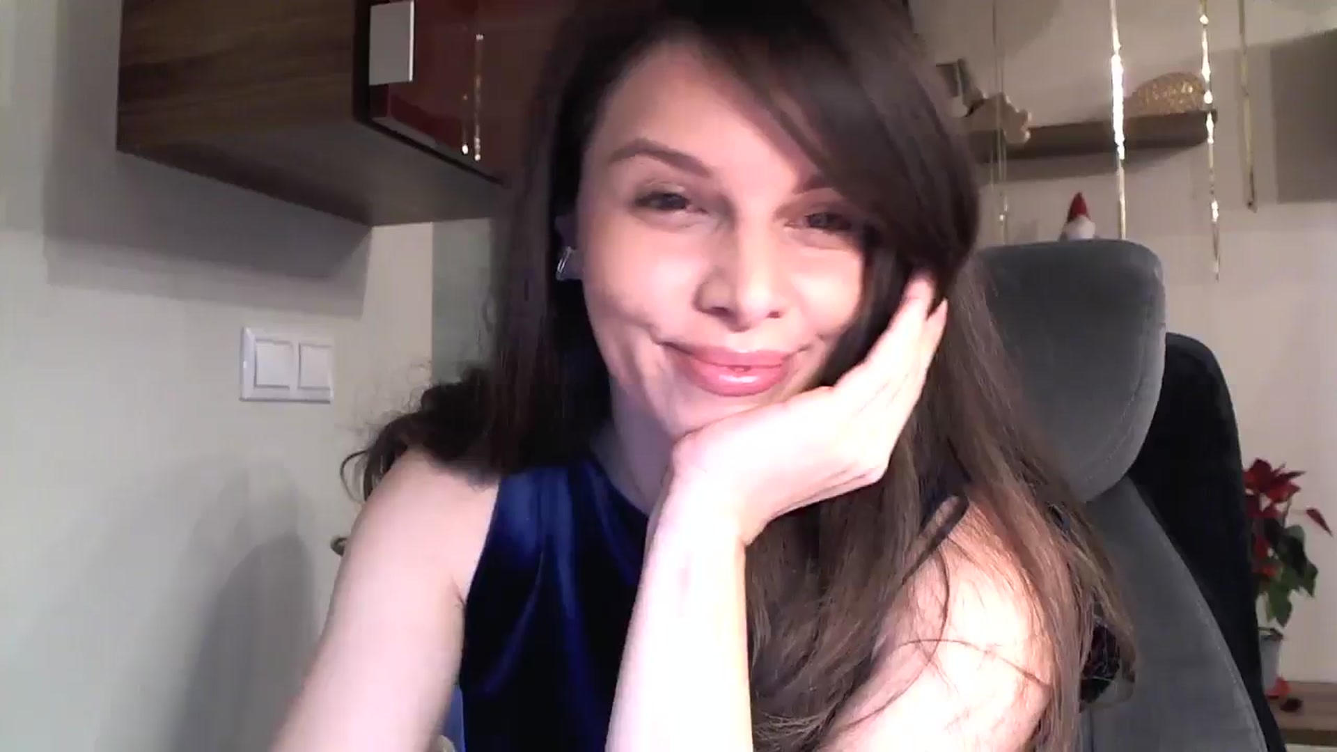 Gallery image thumbnail from Heaven_hot's myfreecams stream on, 01/02/2025, 15:57 image 6 of 20