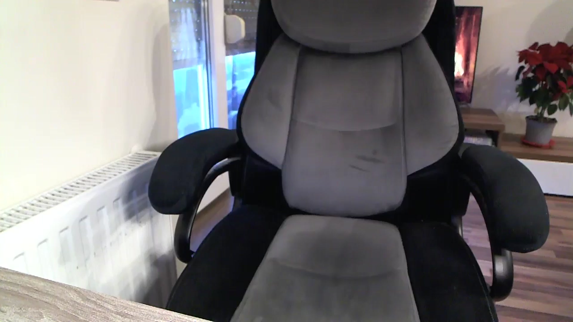 Gallery image thumbnail from Heaven_hot's myfreecams stream on, 01/04/2025, 14:15 image 17 of 20