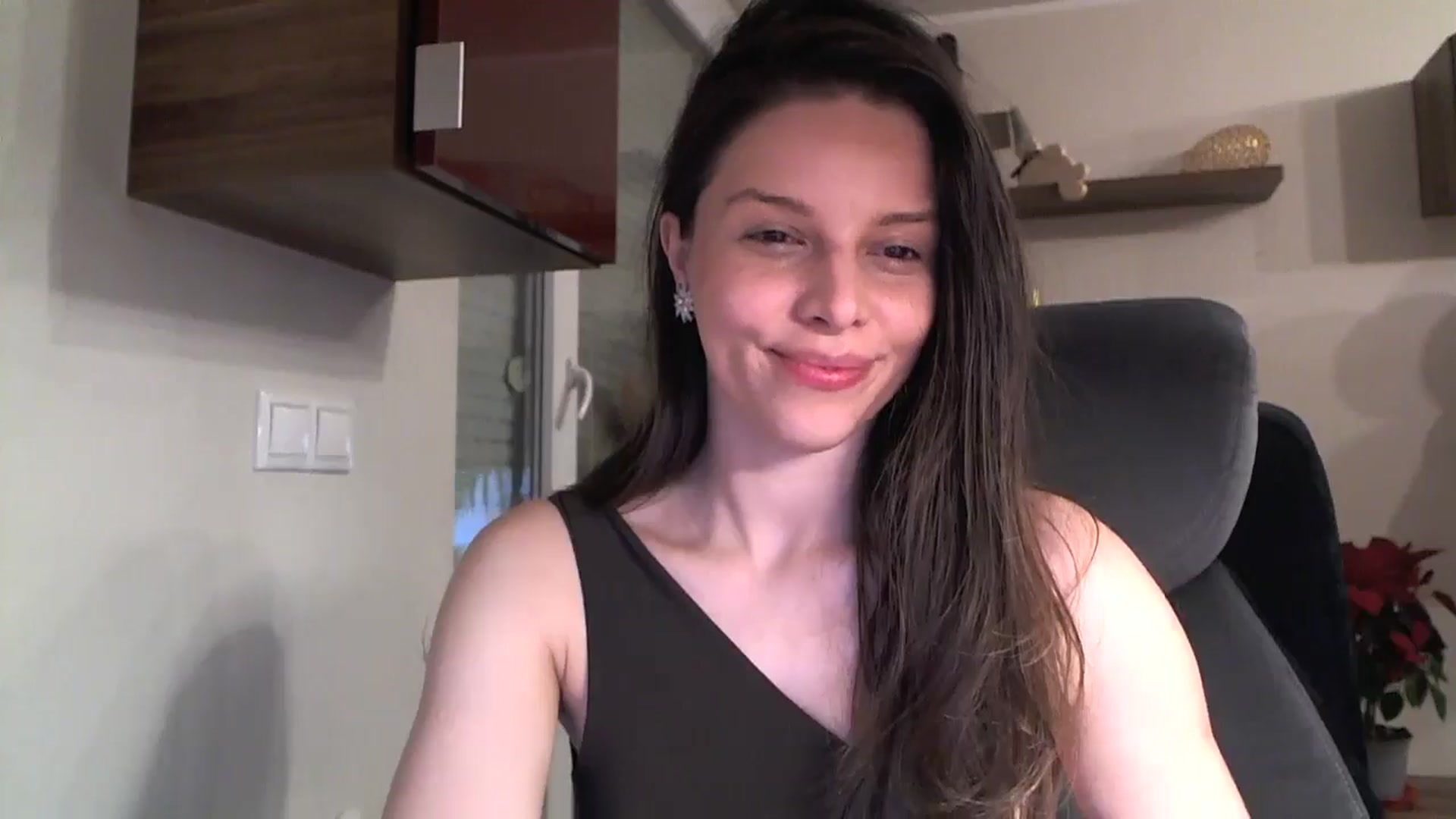 Gallery image thumbnail from Heaven_hot's myfreecams stream on, 01/04/2025, 15:30 image 11 of 20