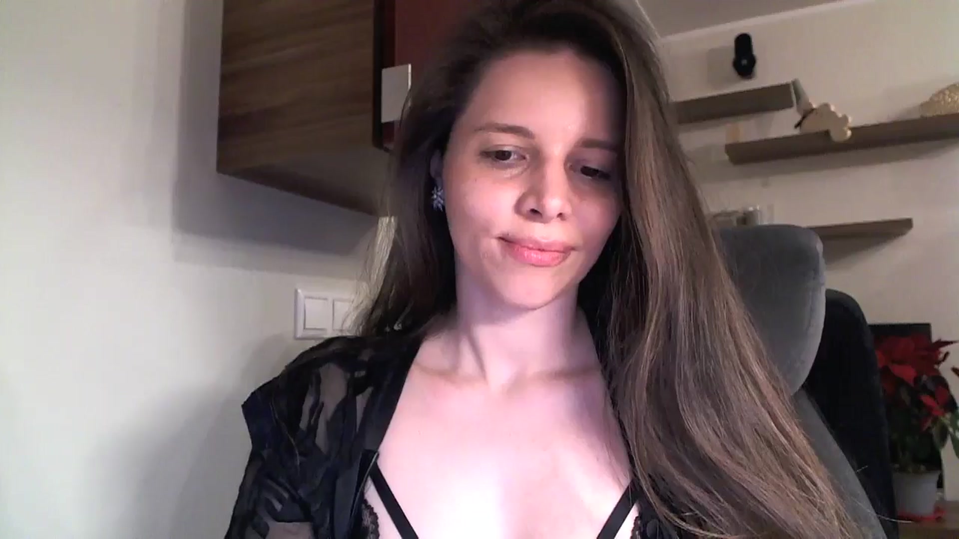 Gallery image thumbnail from Heaven_hot's myfreecams stream on, 01/05/2025, 16:01 image 11 of 20