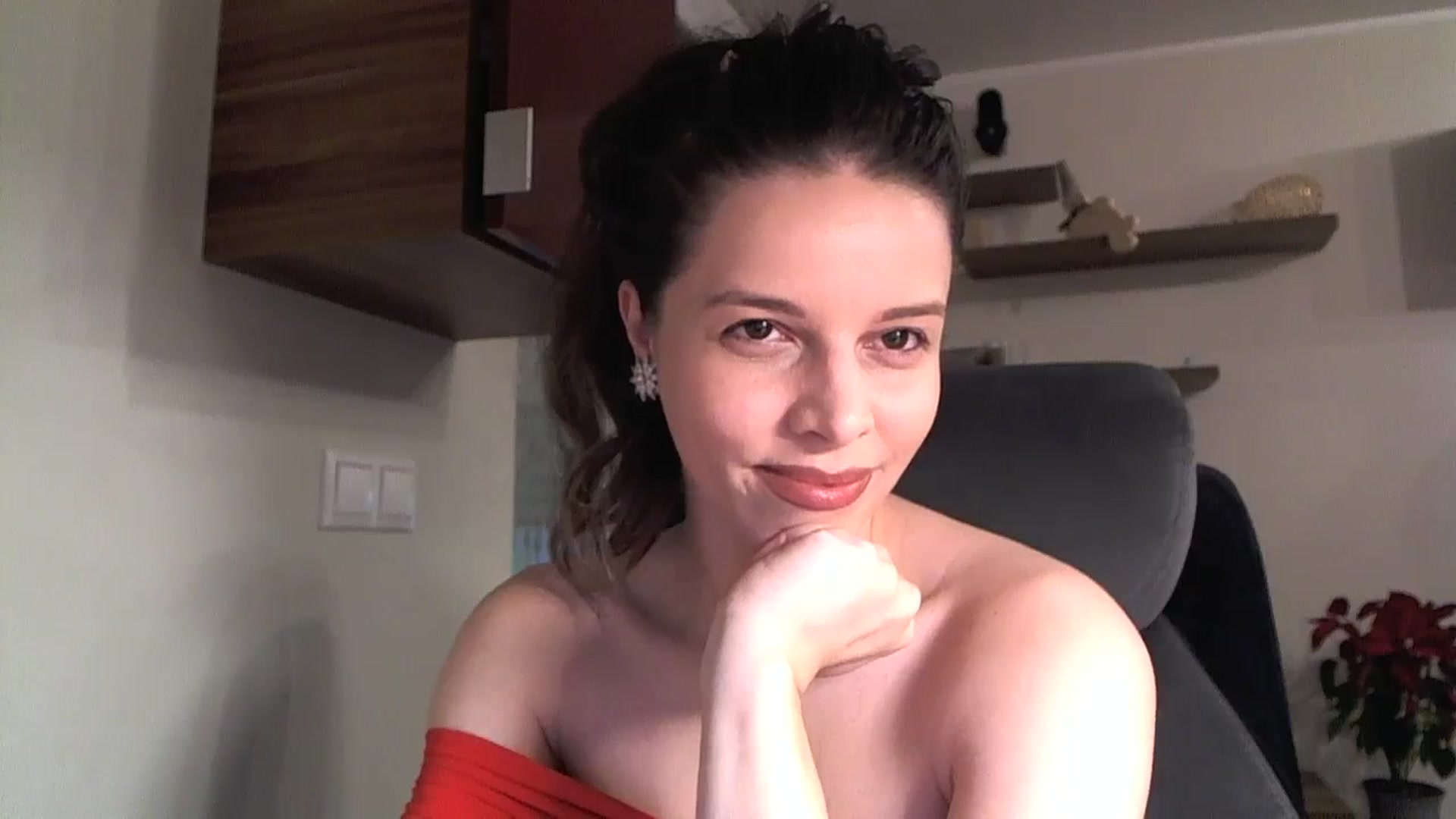 Gallery image thumbnail from Heaven_hot's myfreecams stream on, 01/09/2025, 14:54 image 15 of 20