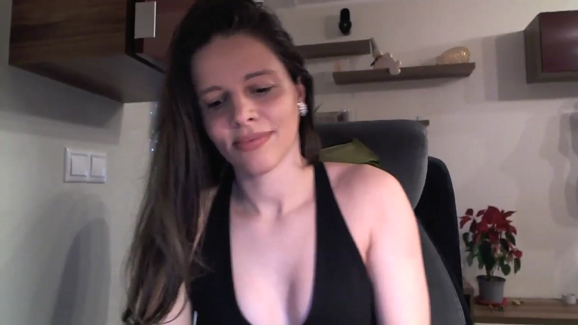 Gallery image thumbnail from Heaven_hot's myfreecams stream on, 01/11/2025, 12:48 image 15 of 20