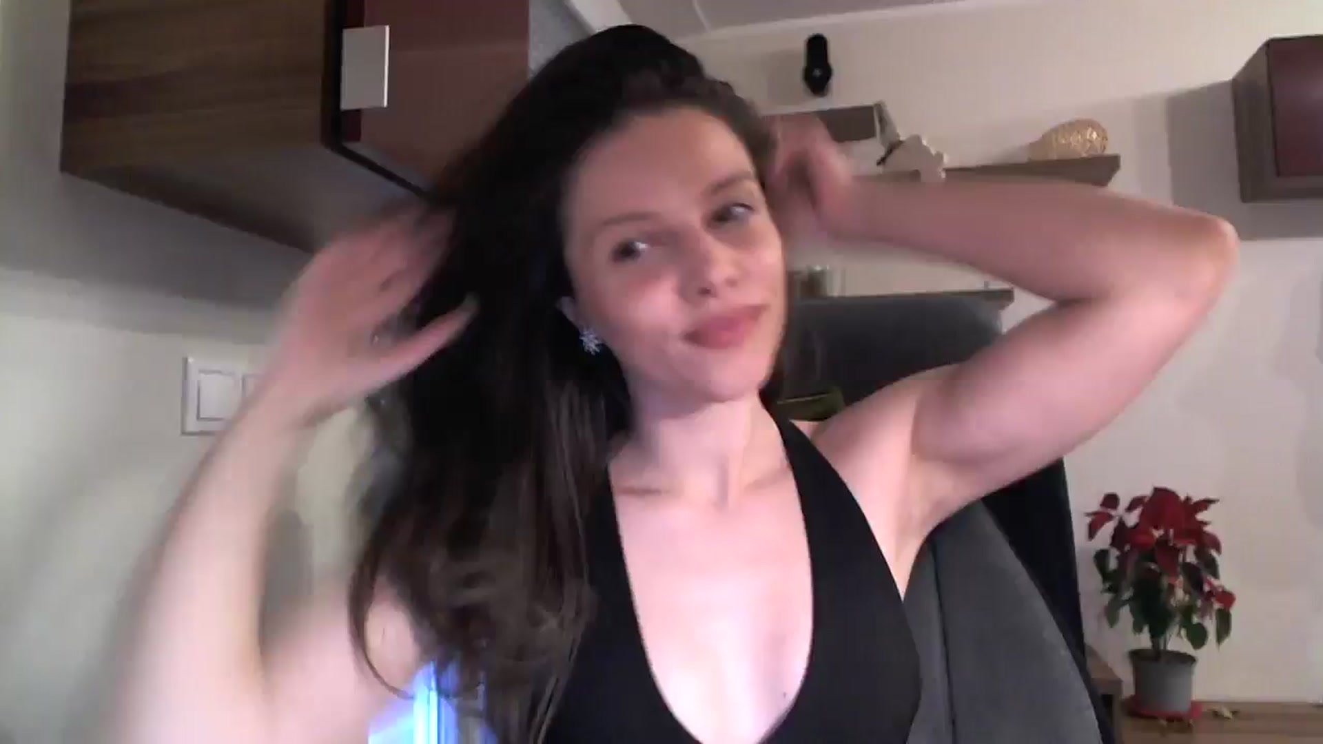 Gallery image thumbnail from Heaven_hot's myfreecams stream on, 01/11/2025, 12:48 image 11 of 20
