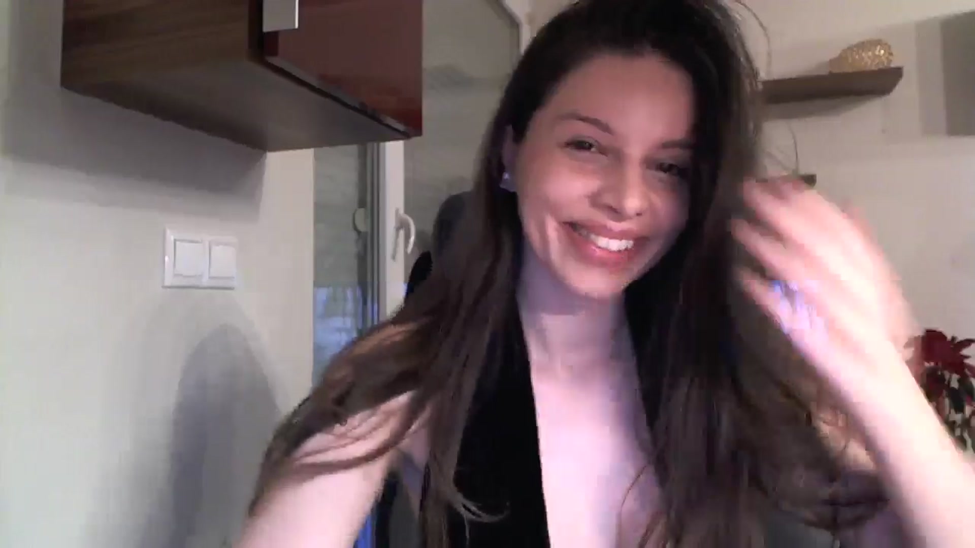 Gallery image thumbnail from Heaven_hot's myfreecams stream on, 01/12/2025, 15:00 image 18 of 20