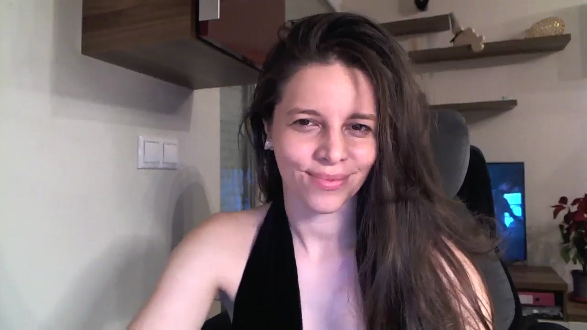 Gallery image thumbnail from Heaven_hot's myfreecams stream on, 01/12/2025, 15:54 image 13 of 20