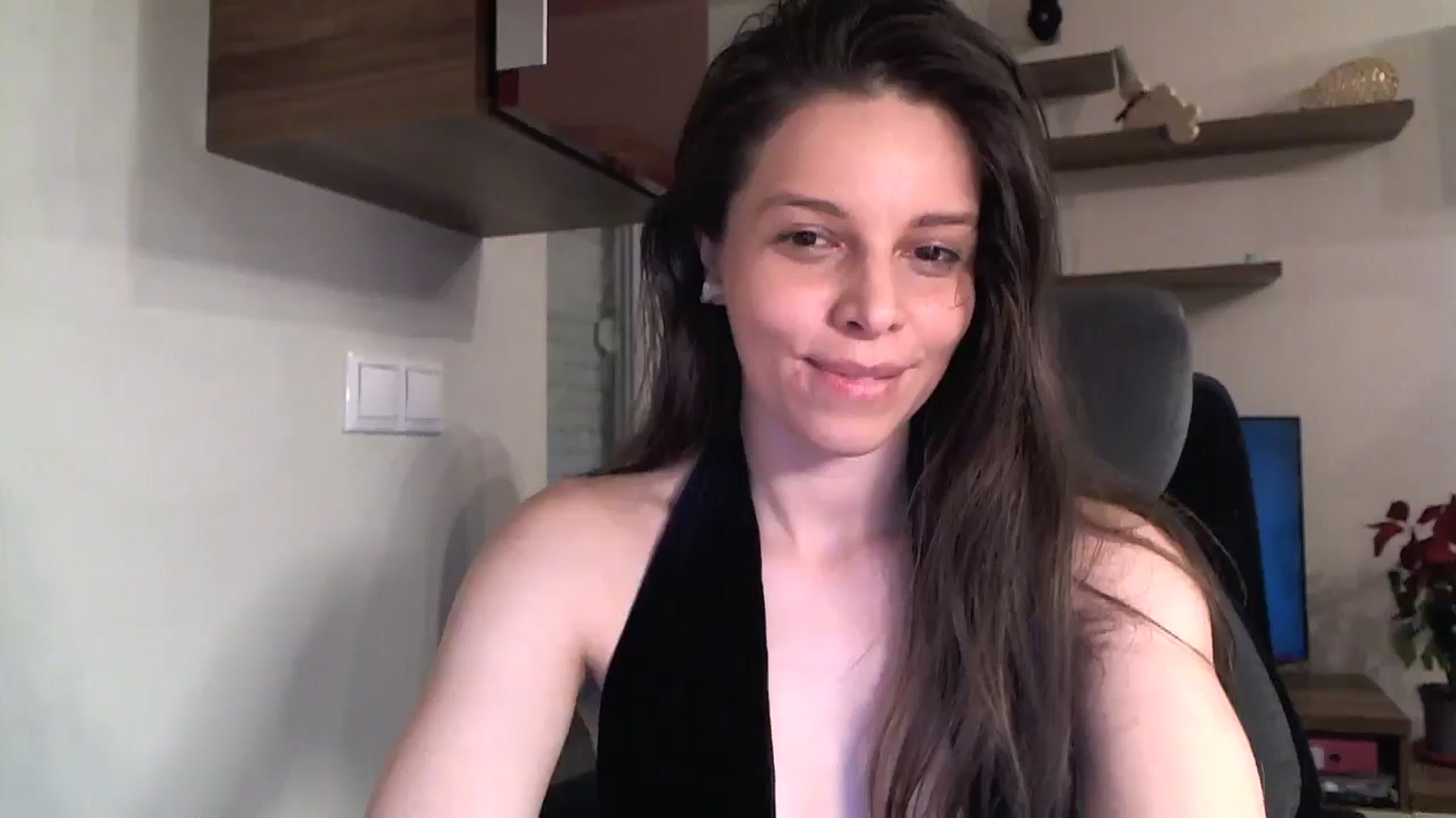 Gallery image thumbnail from Heaven_hot's myfreecams stream on, 01/12/2025, 15:54 image 6 of 20