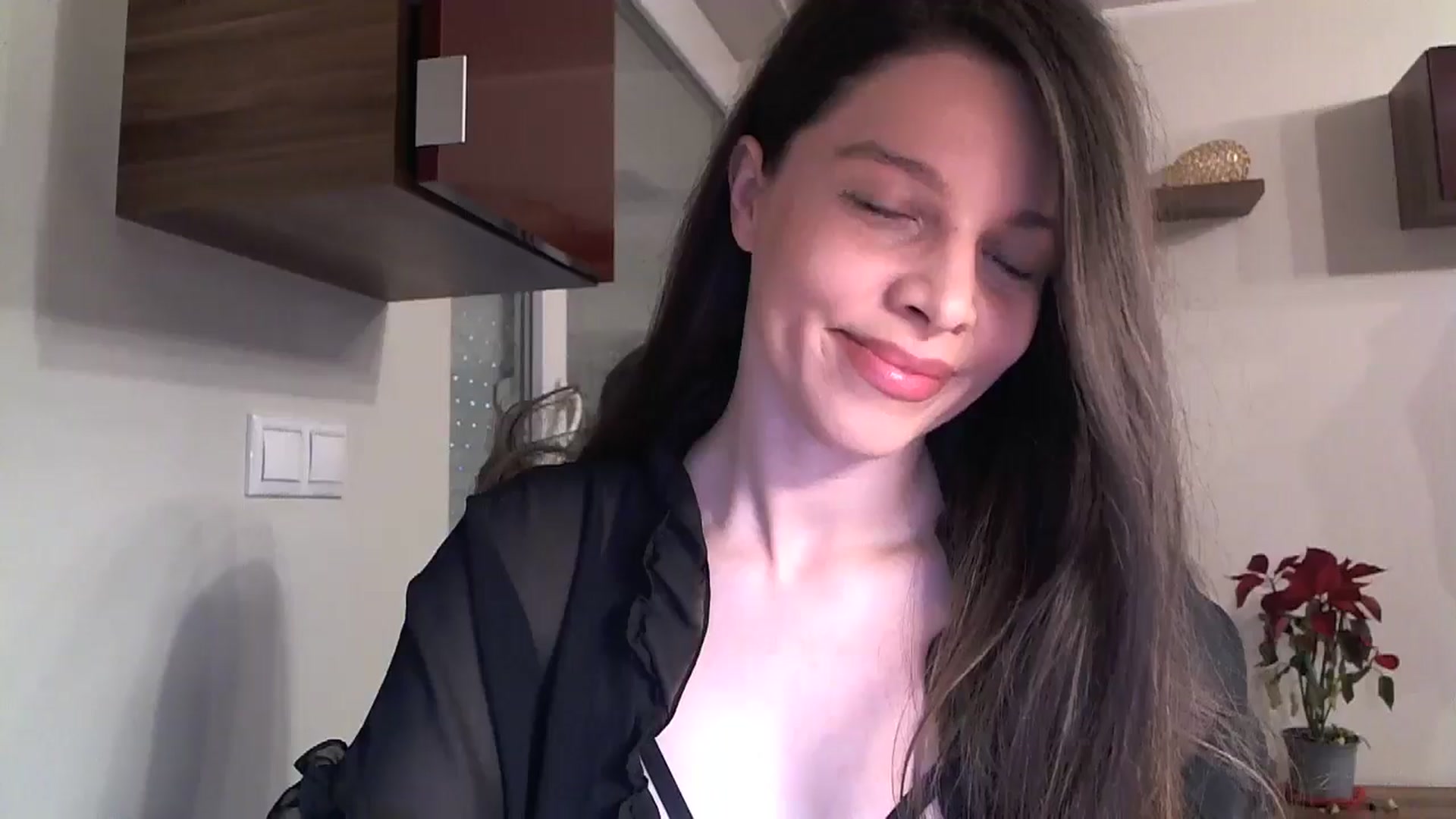 Gallery image thumbnail from Heaven_hot's myfreecams stream on, 01/15/2025, 08:06 image 3 of 20
