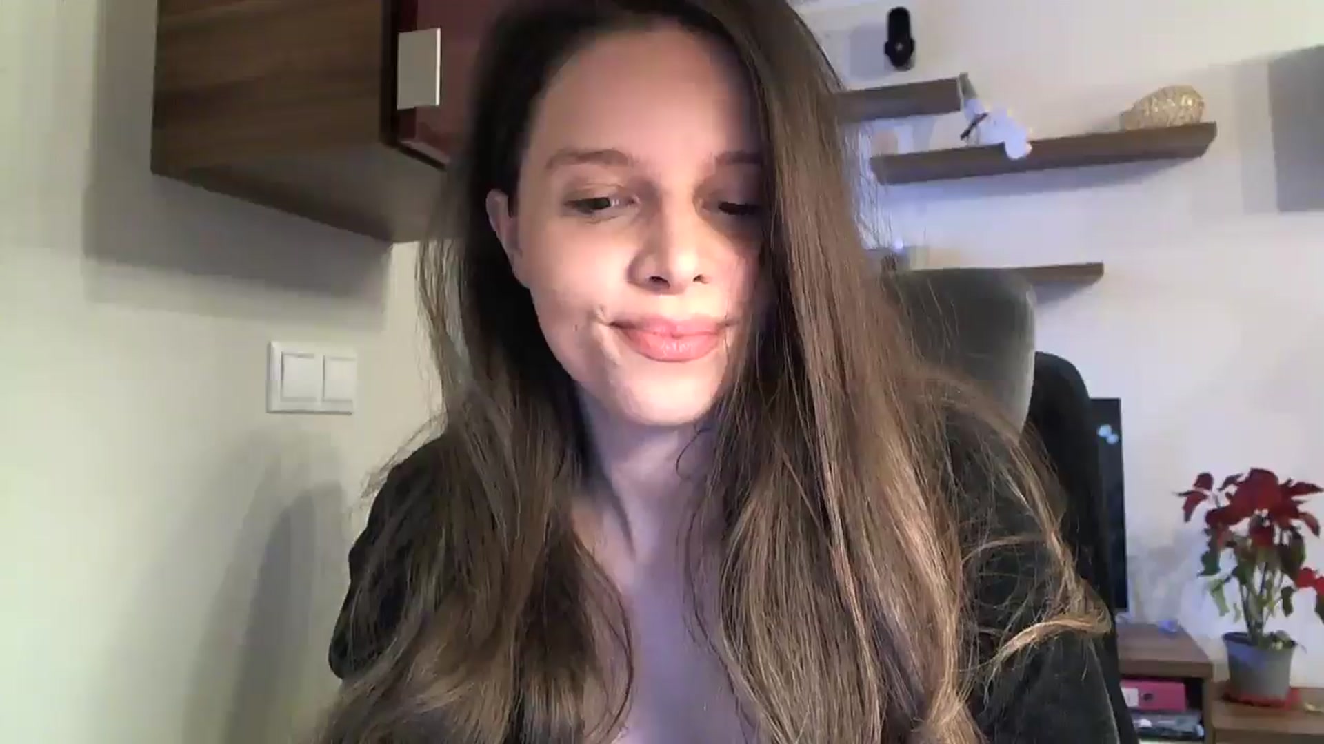 Gallery image thumbnail from Heaven_hot's myfreecams stream on, 01/15/2025, 14:35 image 13 of 20