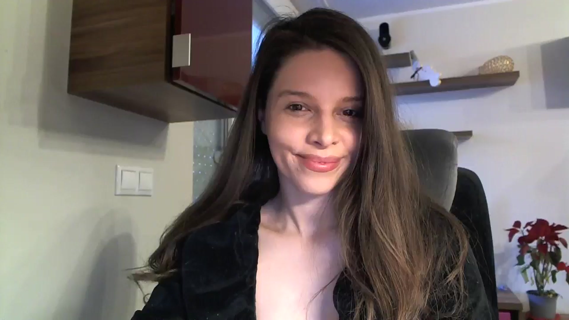Gallery image thumbnail from Heaven_hot's myfreecams stream on, 01/15/2025, 14:35 image 8 of 20
