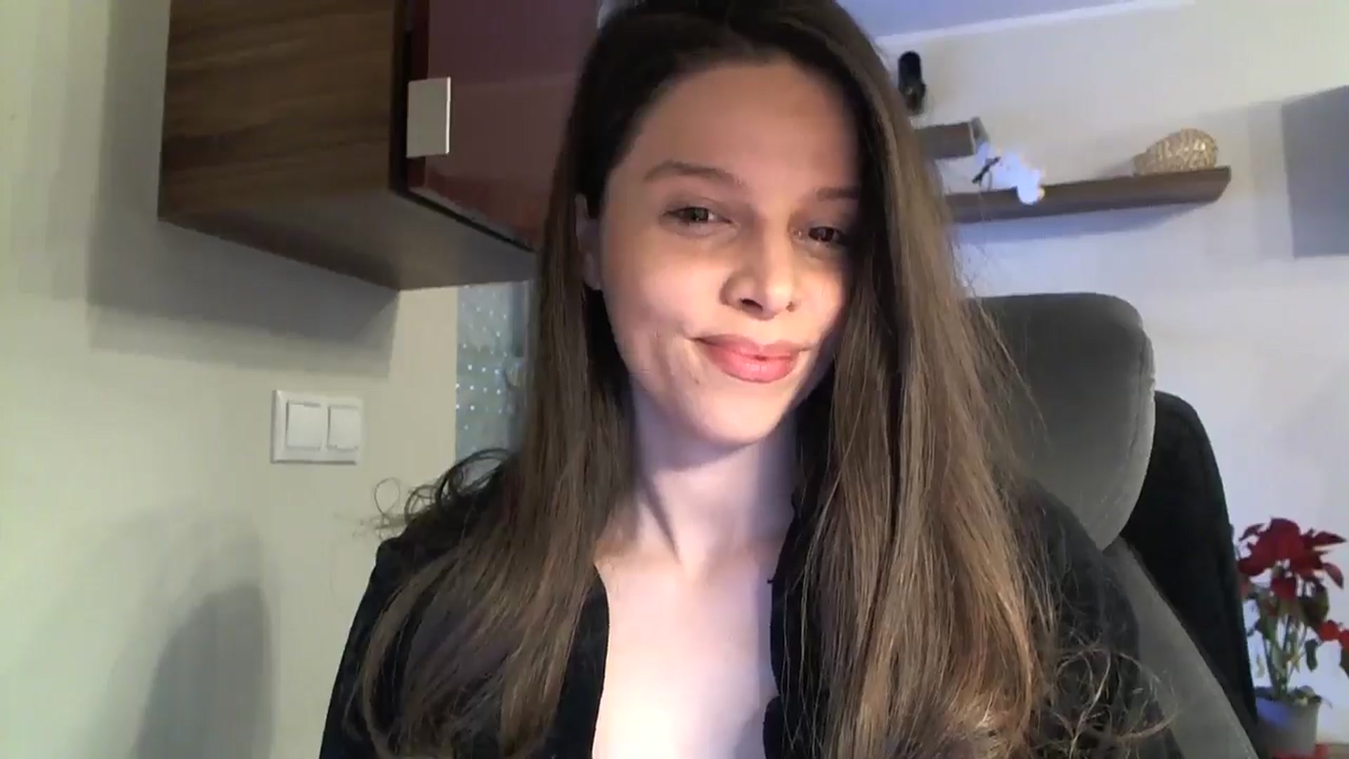 Gallery image thumbnail from Heaven_hot's myfreecams stream on, 01/15/2025, 14:35 image 4 of 20
