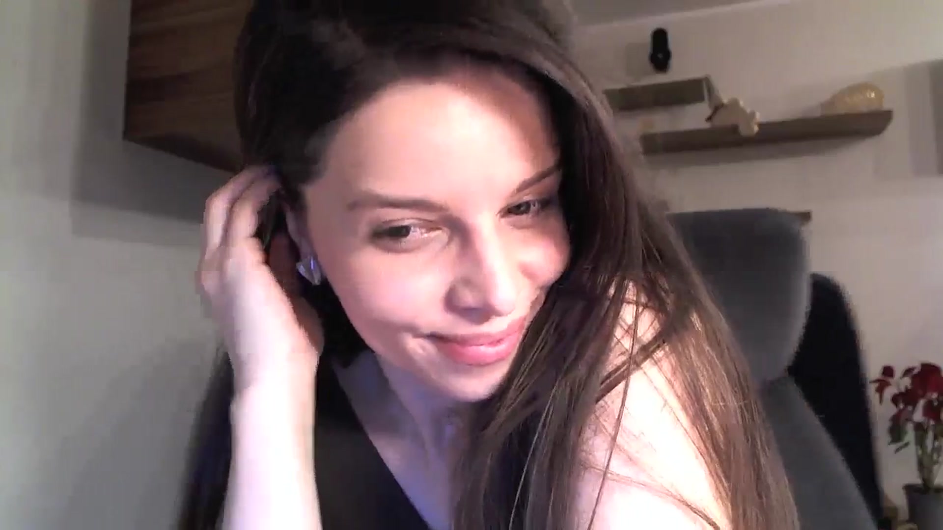 Gallery image thumbnail from Heaven_hot's myfreecams stream on, 01/16/2025, 14:46 image 6 of 20