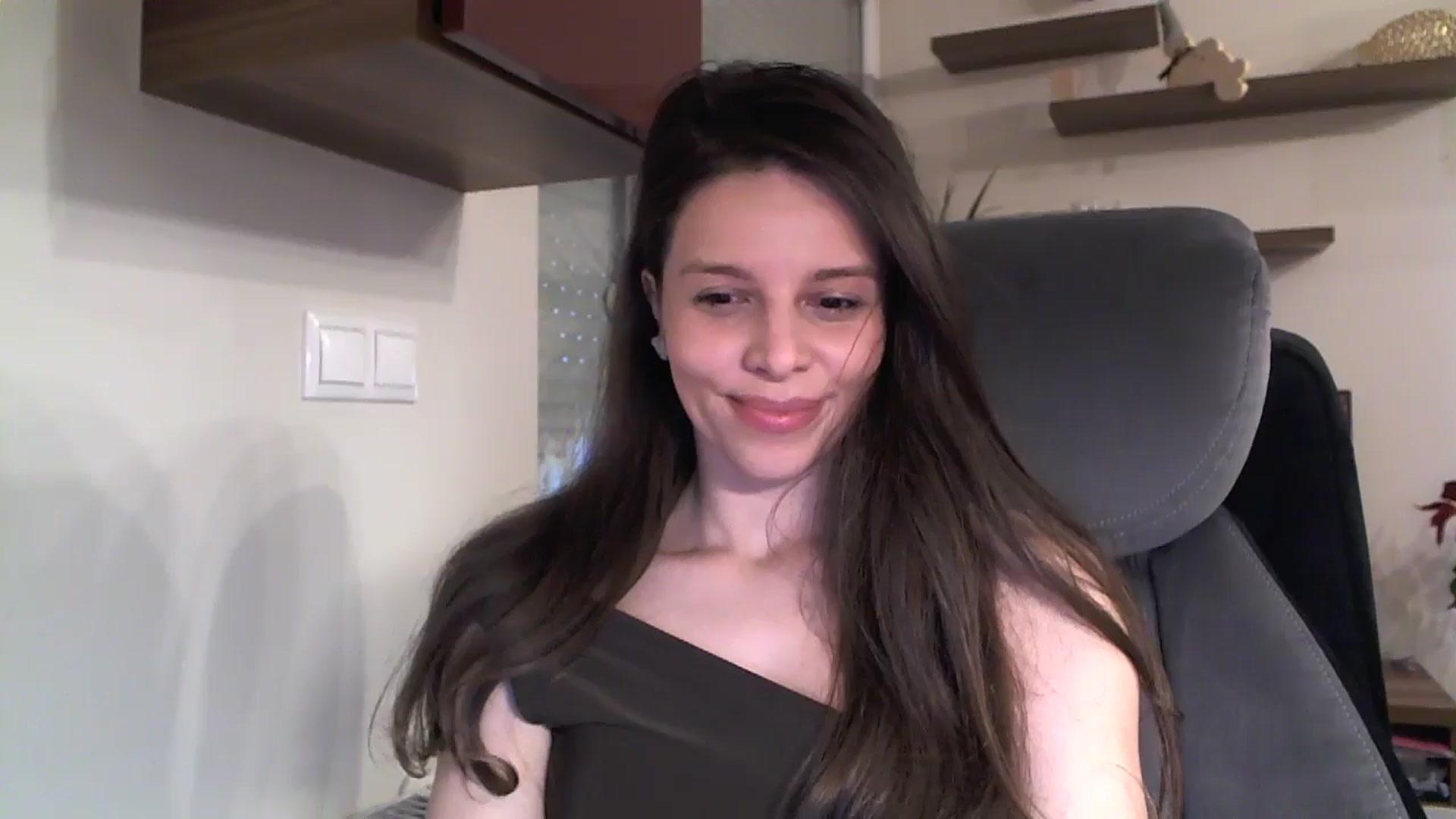 Gallery image thumbnail from Heaven_hot's myfreecams stream on, 01/16/2025, 14:46 image 11 of 20