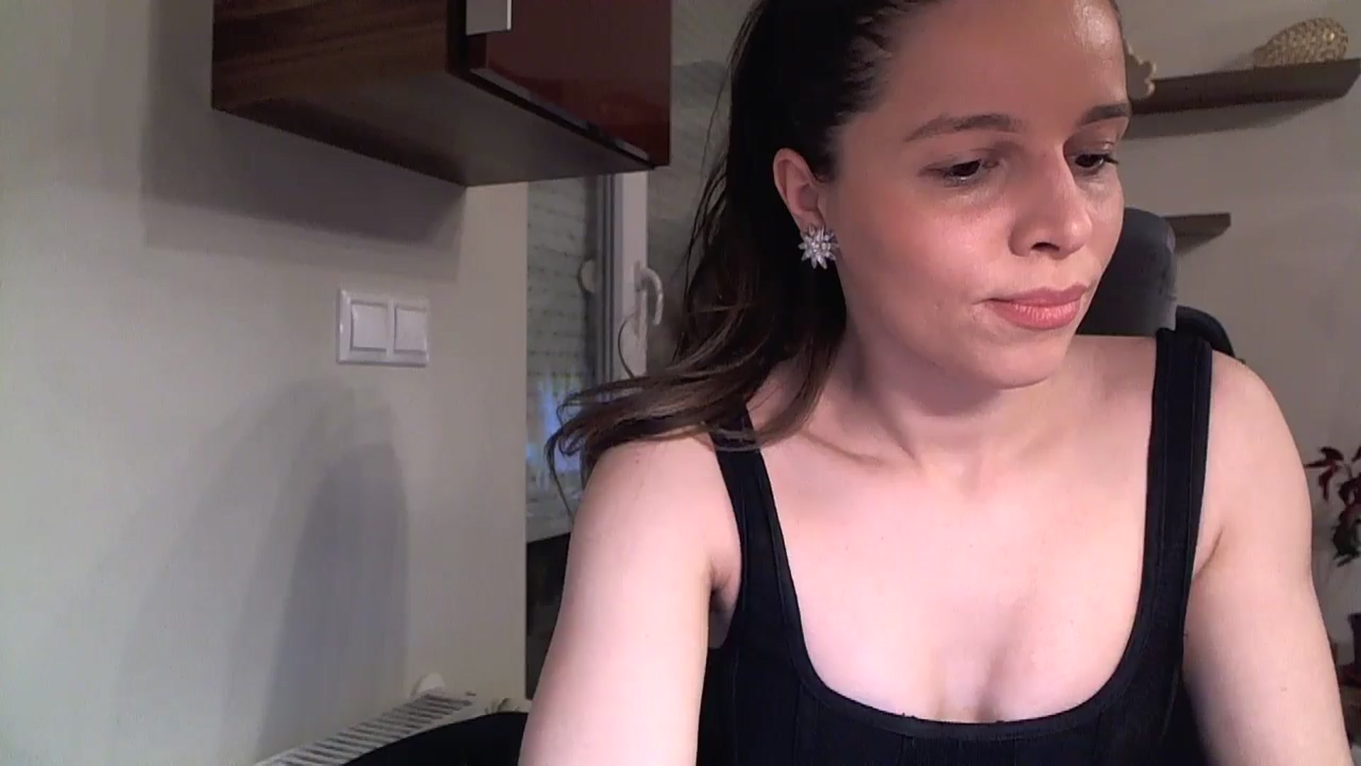 Gallery image thumbnail from Heaven_hot's myfreecams stream on, 01/17/2025, 16:14 image 17 of 20