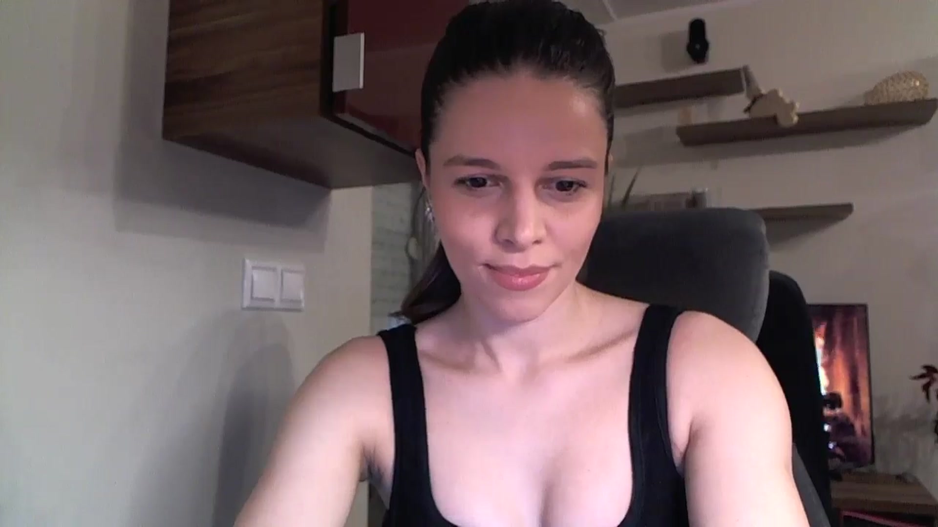 Gallery image thumbnail from Heaven_hot's myfreecams stream on, 01/17/2025, 16:14 image 5 of 20