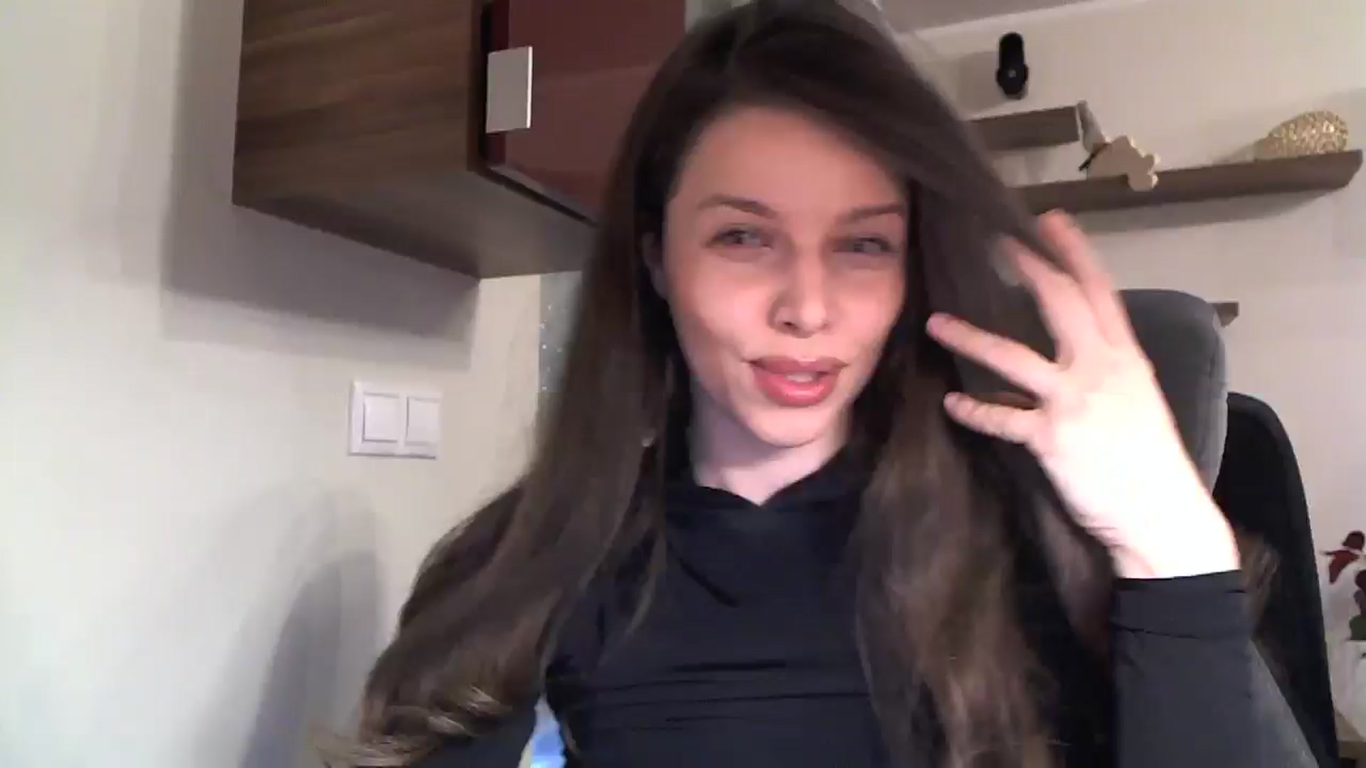 Gallery image thumbnail from Heaven_hot's myfreecams stream on, 01/18/2025, 12:33 image 10 of 20
