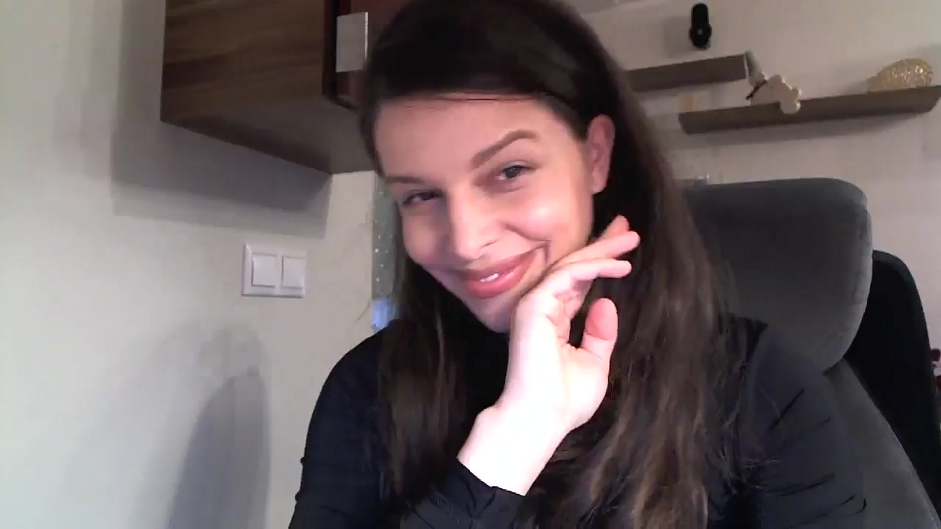 Gallery image thumbnail from Heaven_hot's myfreecams stream on, 01/18/2025, 12:33 image 13 of 20