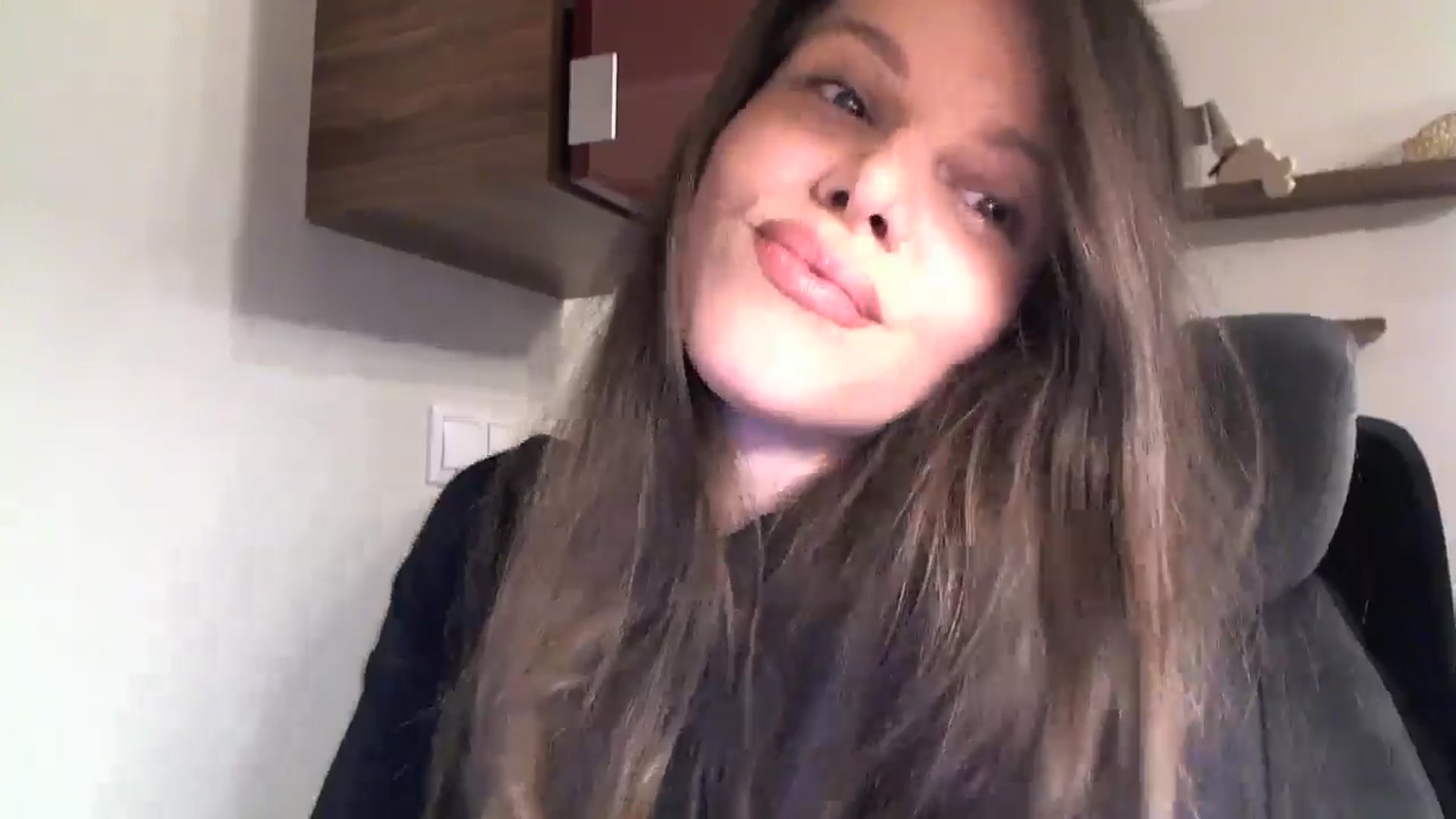 Gallery image thumbnail from Heaven_hot's myfreecams stream on, 01/18/2025, 12:33 image 15 of 20