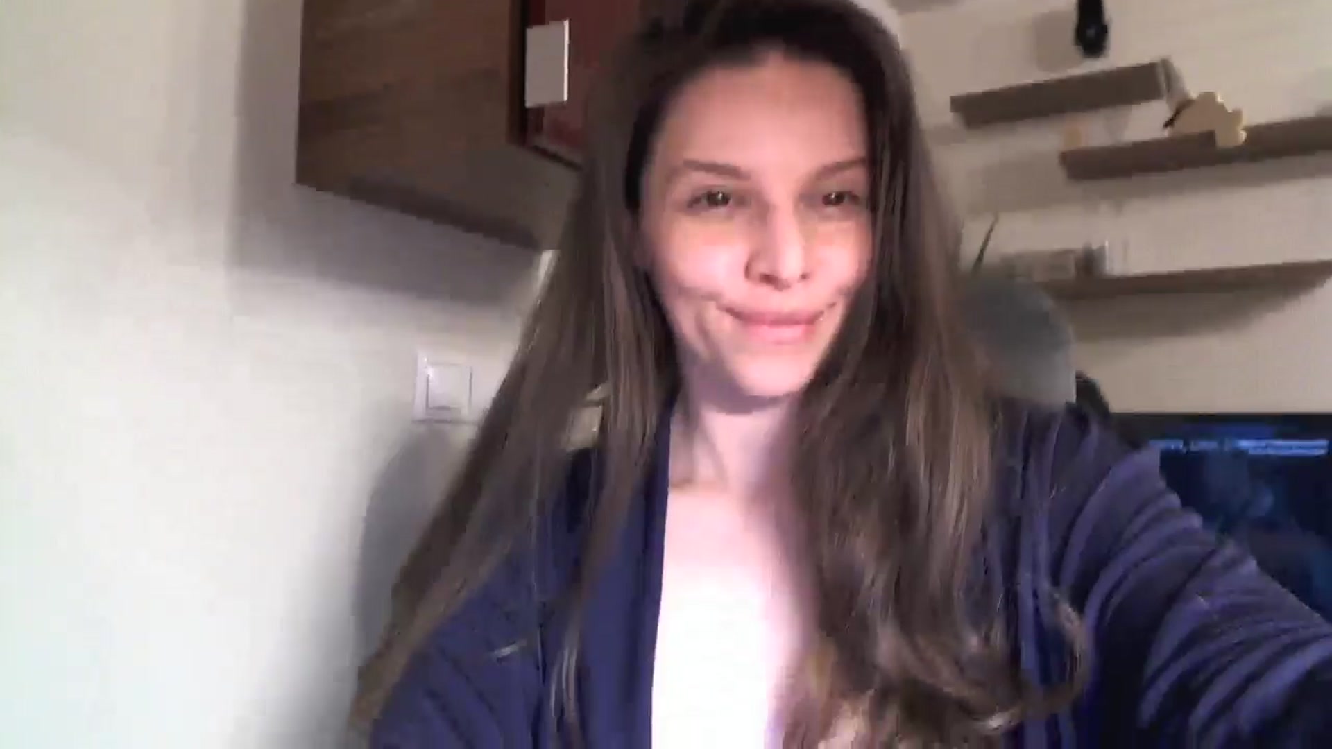 Gallery image thumbnail from Heaven_hot's myfreecams stream on, 01/18/2025, 15:39 image 19 of 20