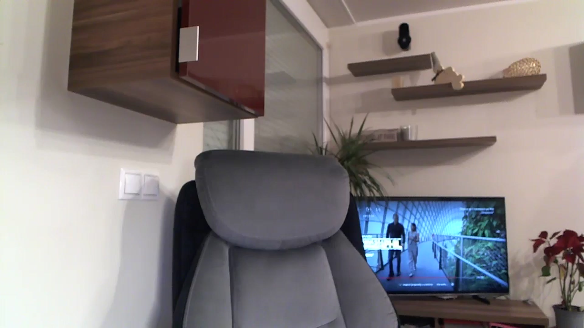 Gallery image thumbnail from Heaven_hot's myfreecams stream on, 01/18/2025, 15:39 image 9 of 20