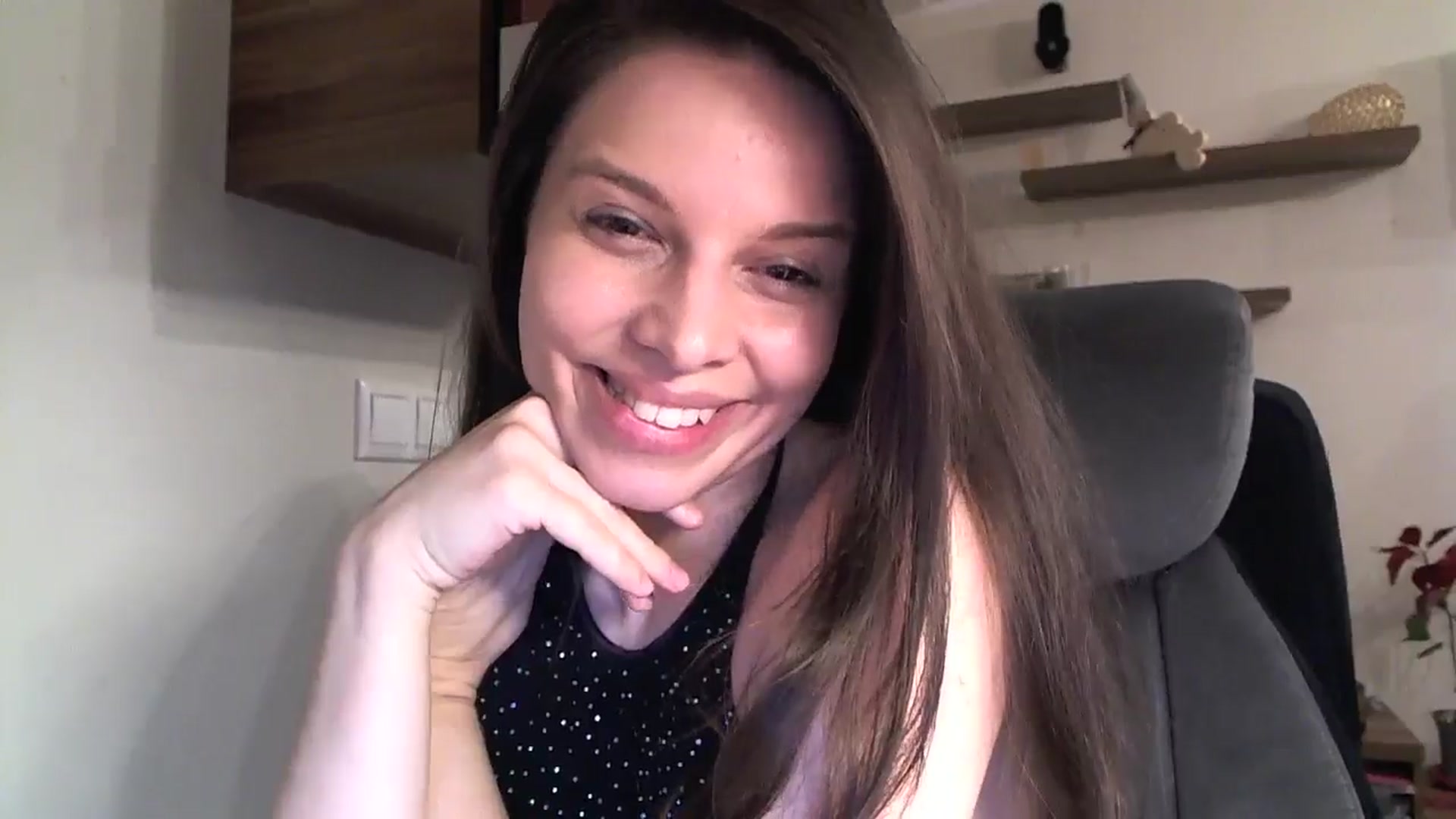 Gallery image thumbnail from Heaven_hot's myfreecams stream on, 01/19/2025, 16:20 image 17 of 20