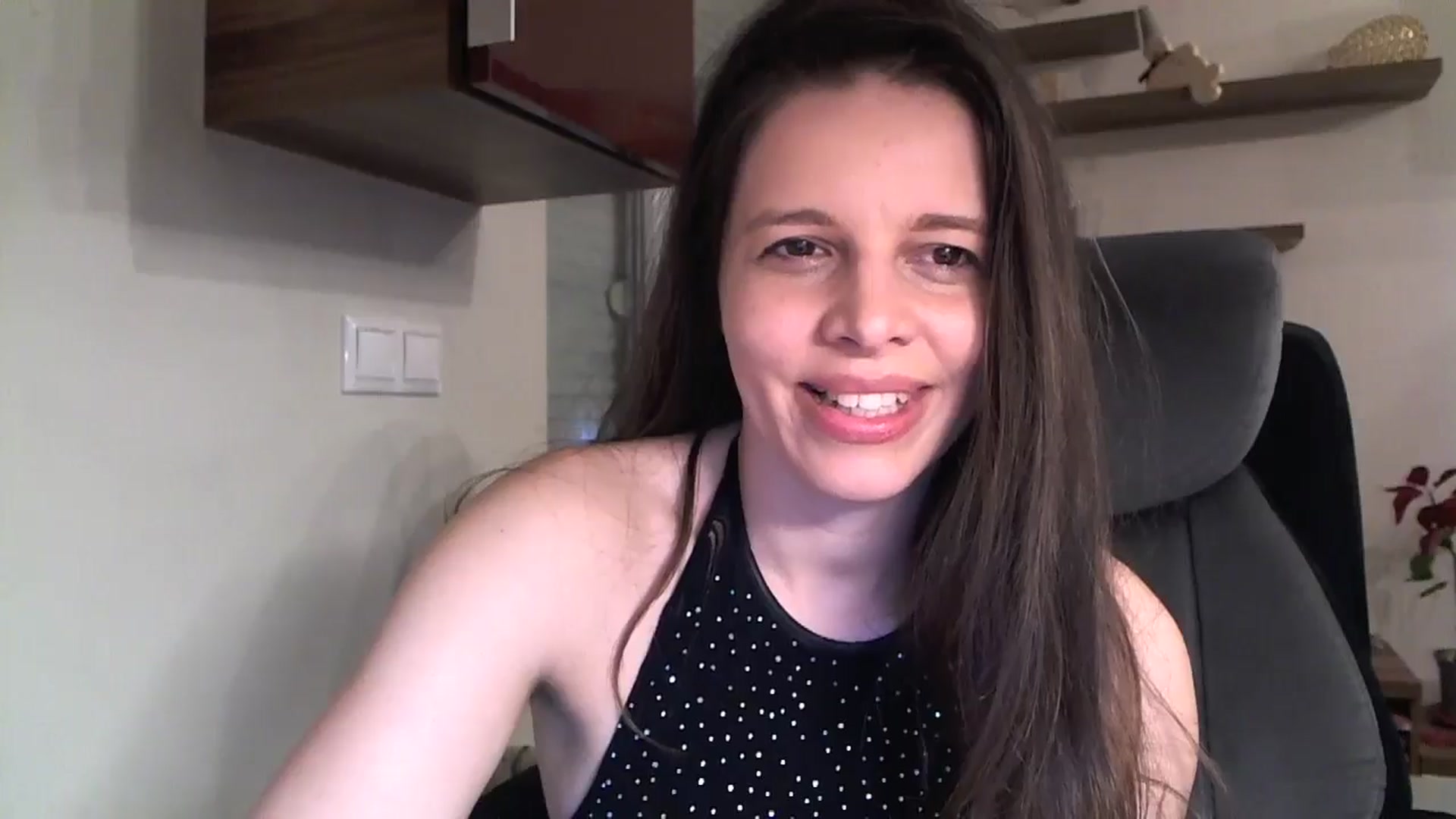 Gallery image thumbnail from Heaven_hot's myfreecams stream on, 01/19/2025, 16:20 image 9 of 20