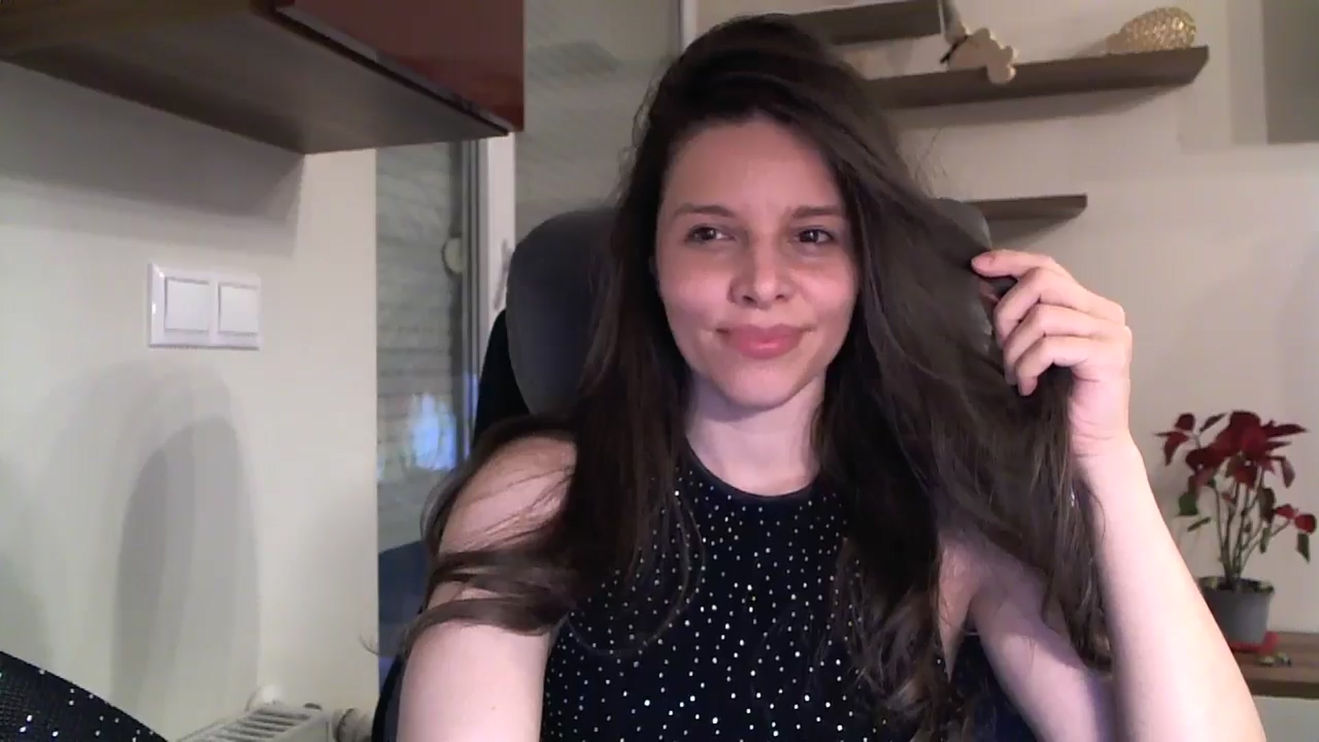 Gallery image thumbnail from Heaven_hot's myfreecams stream on, 01/19/2025, 16:20 image 10 of 20