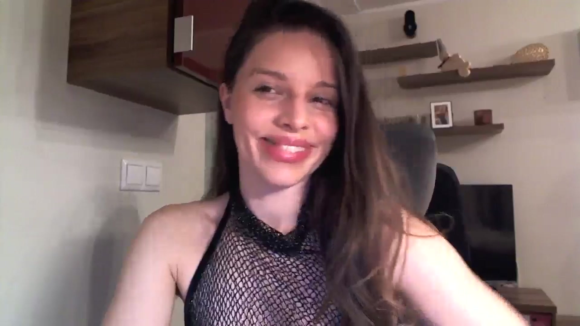 Gallery image thumbnail from Heaven_hot's myfreecams stream on, 01/26/2025, 16:10 image 14 of 20