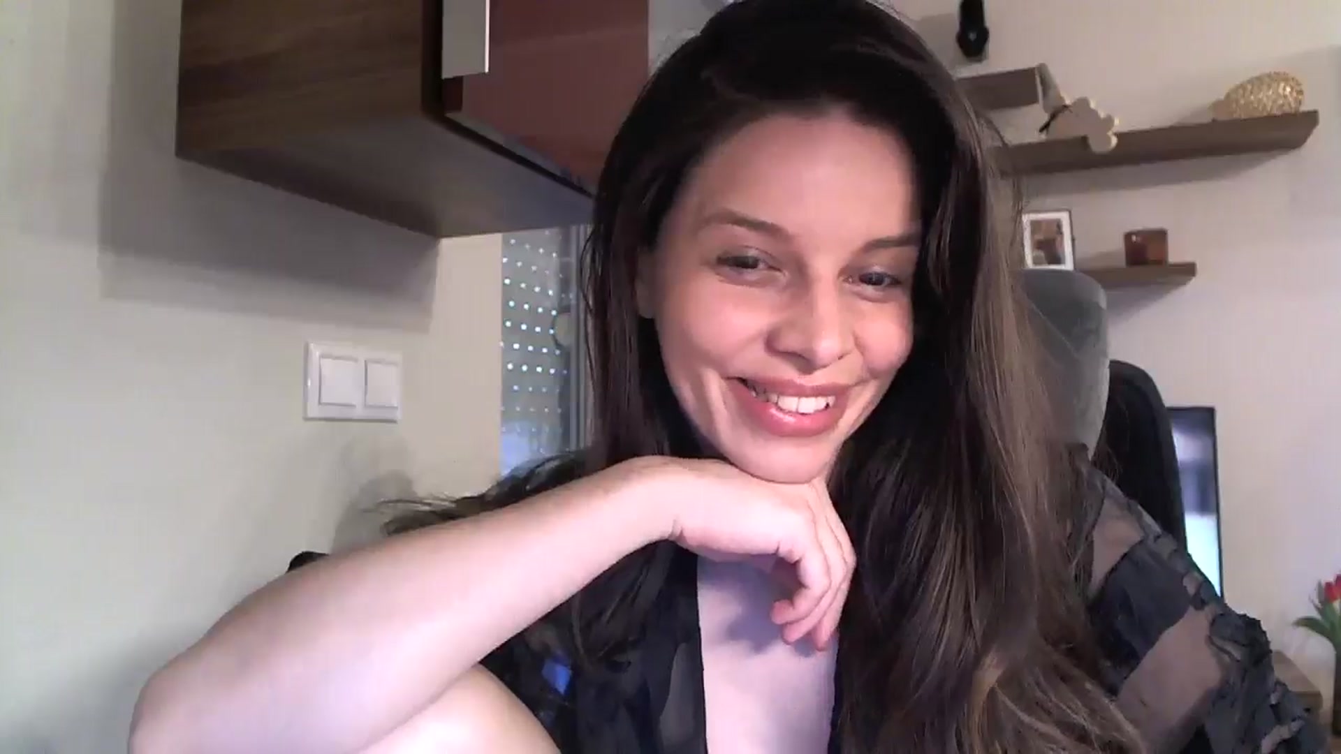 Gallery image thumbnail from Heaven_hot's myfreecams stream on, 02/01/2025, 14:38 image 18 of 20