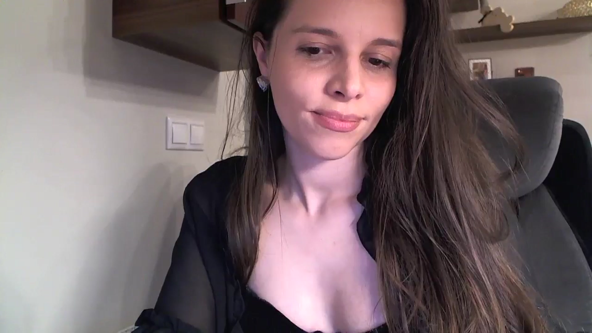 Gallery image thumbnail from Heaven_hot's myfreecams stream on, 02/04/2025, 15:53 image 17 of 20