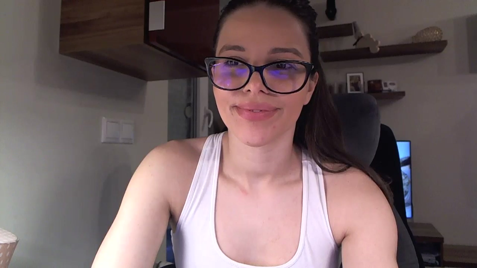 Gallery image thumbnail from Heaven_hot's myfreecams stream on, 02/16/2025, 15:50 image 13 of 20