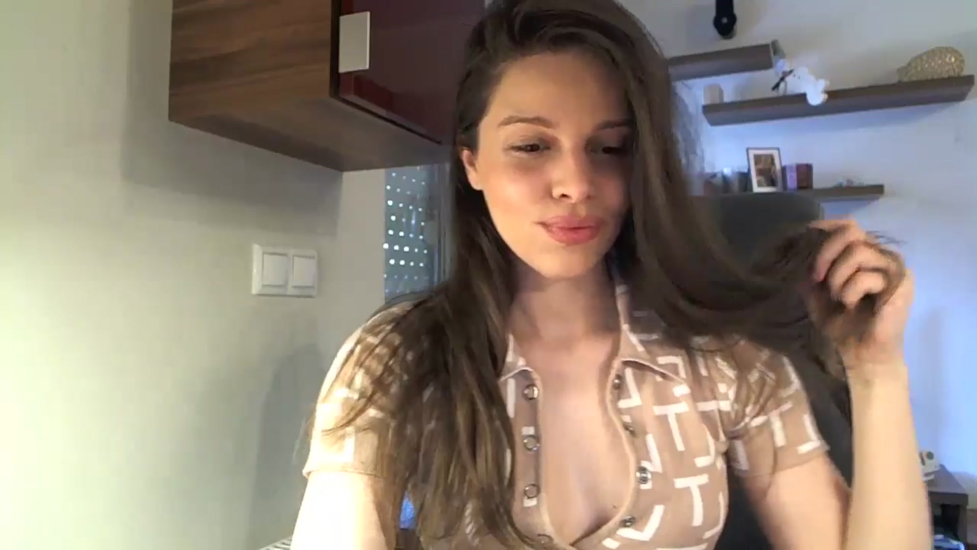 Gallery image thumbnail from Heaven_hot's myfreecams stream on, 02/19/2025, 15:00 image 11 of 20