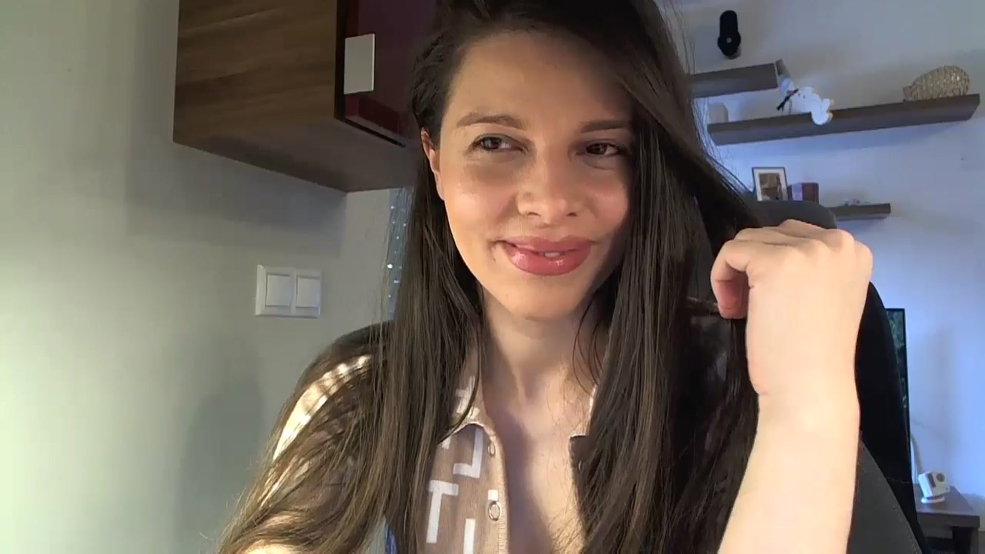 Gallery image thumbnail from Heaven_hot's myfreecams stream on, 02/19/2025, 15:00 image 3 of 20