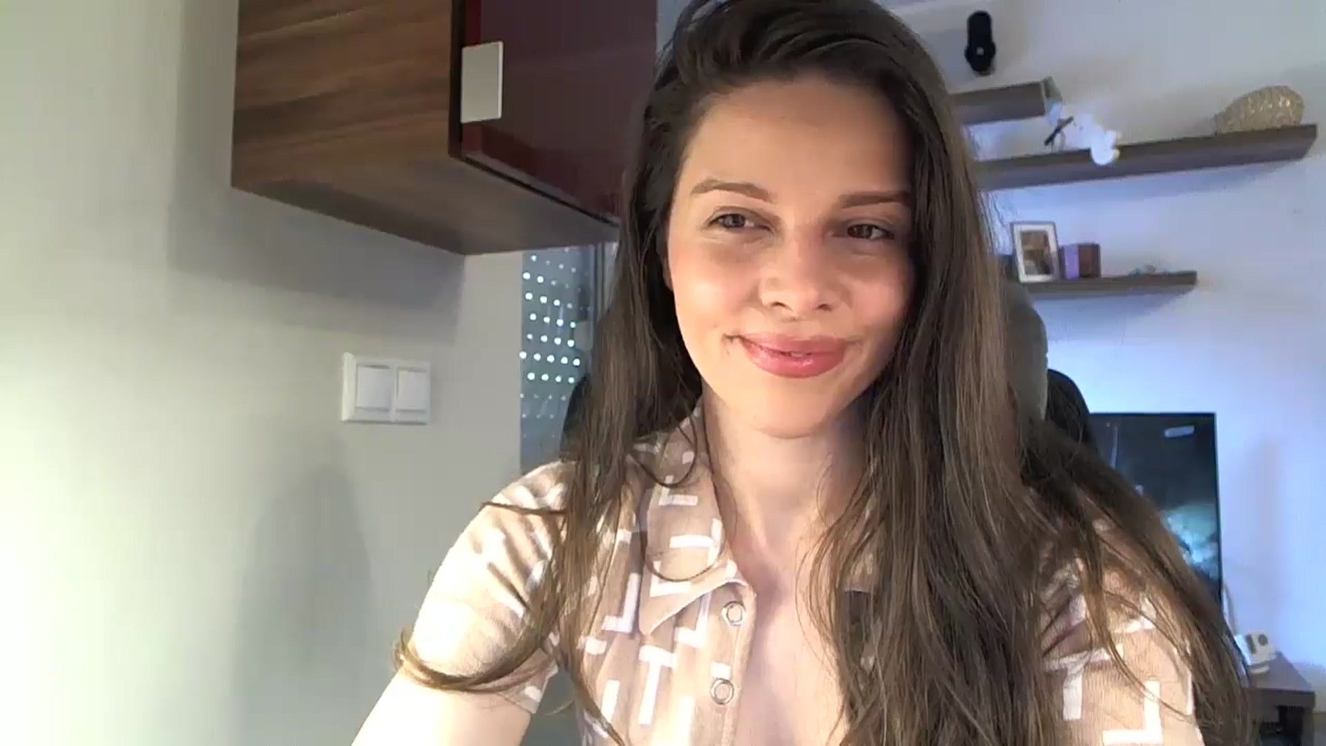 Gallery image thumbnail from Heaven_hot's myfreecams stream on, 02/19/2025, 15:00 image 18 of 20