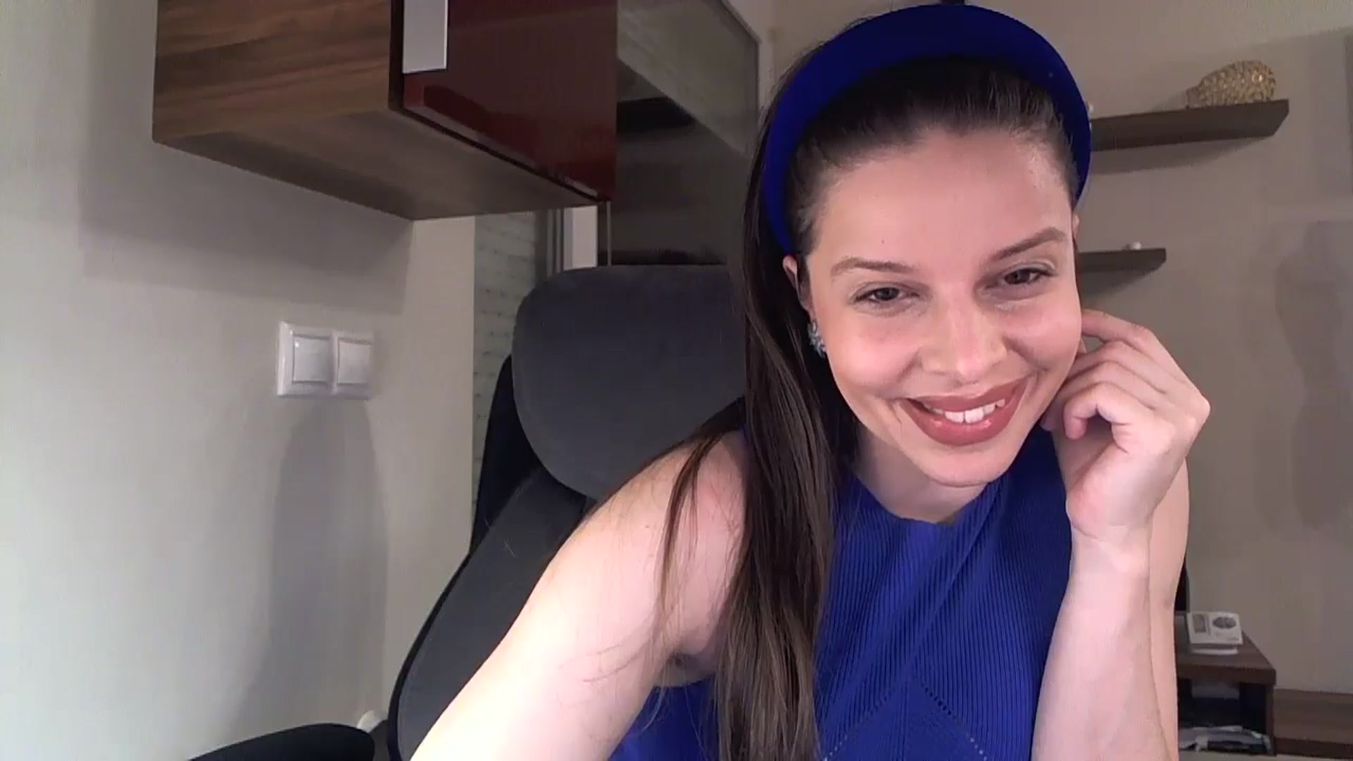 Gallery image thumbnail from Heaven_hot's myfreecams stream on, 02/21/2025, 17:15 image 16 of 20