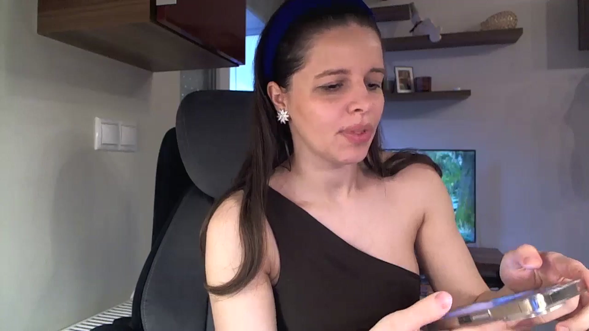 Gallery image thumbnail from Heaven_hot's myfreecams stream on, 02/22/2025, 16:19 image 12 of 20