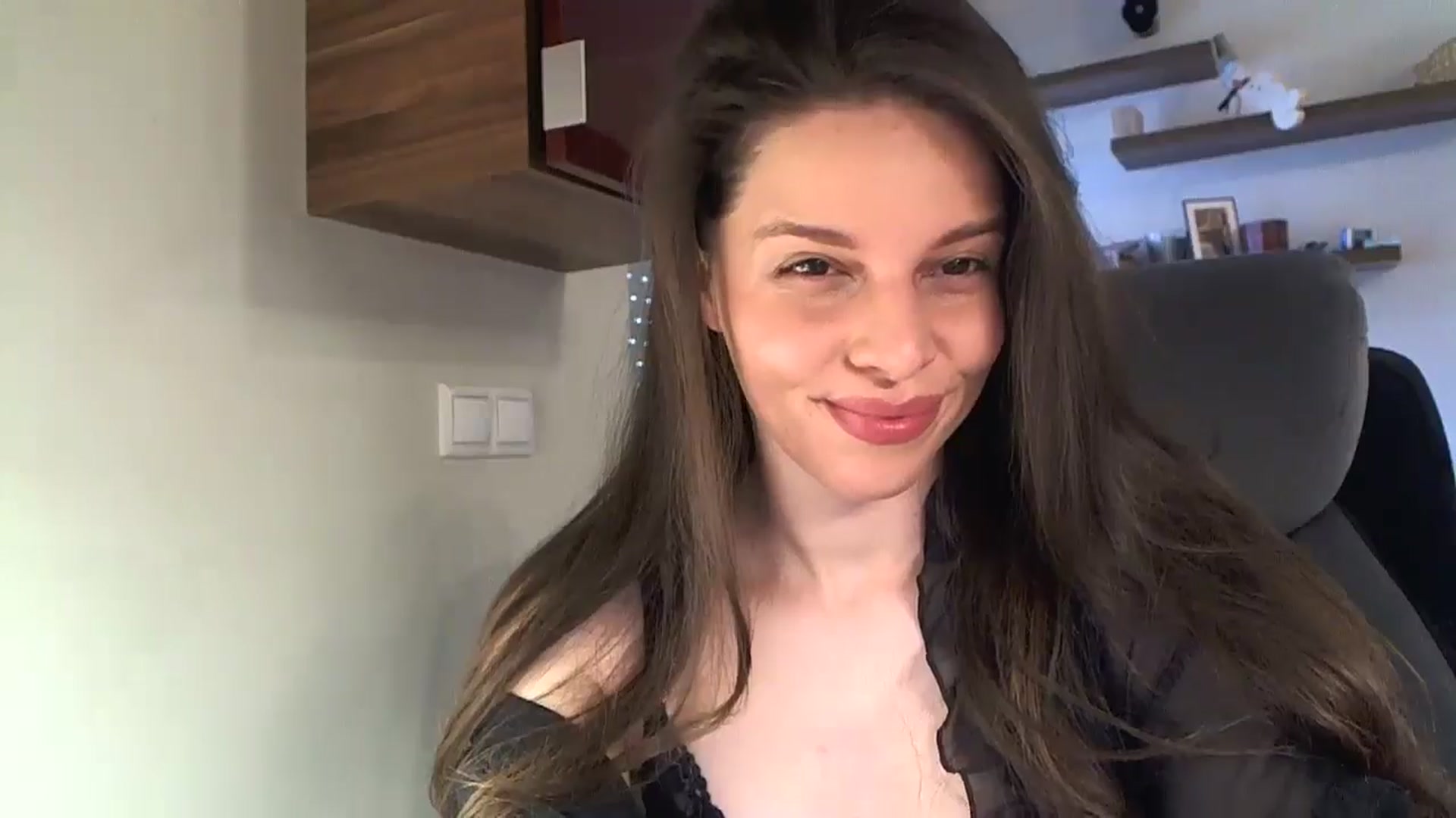 Gallery image thumbnail from Heaven_hot's myfreecams stream on, 02/27/2025, 15:42 image 4 of 20