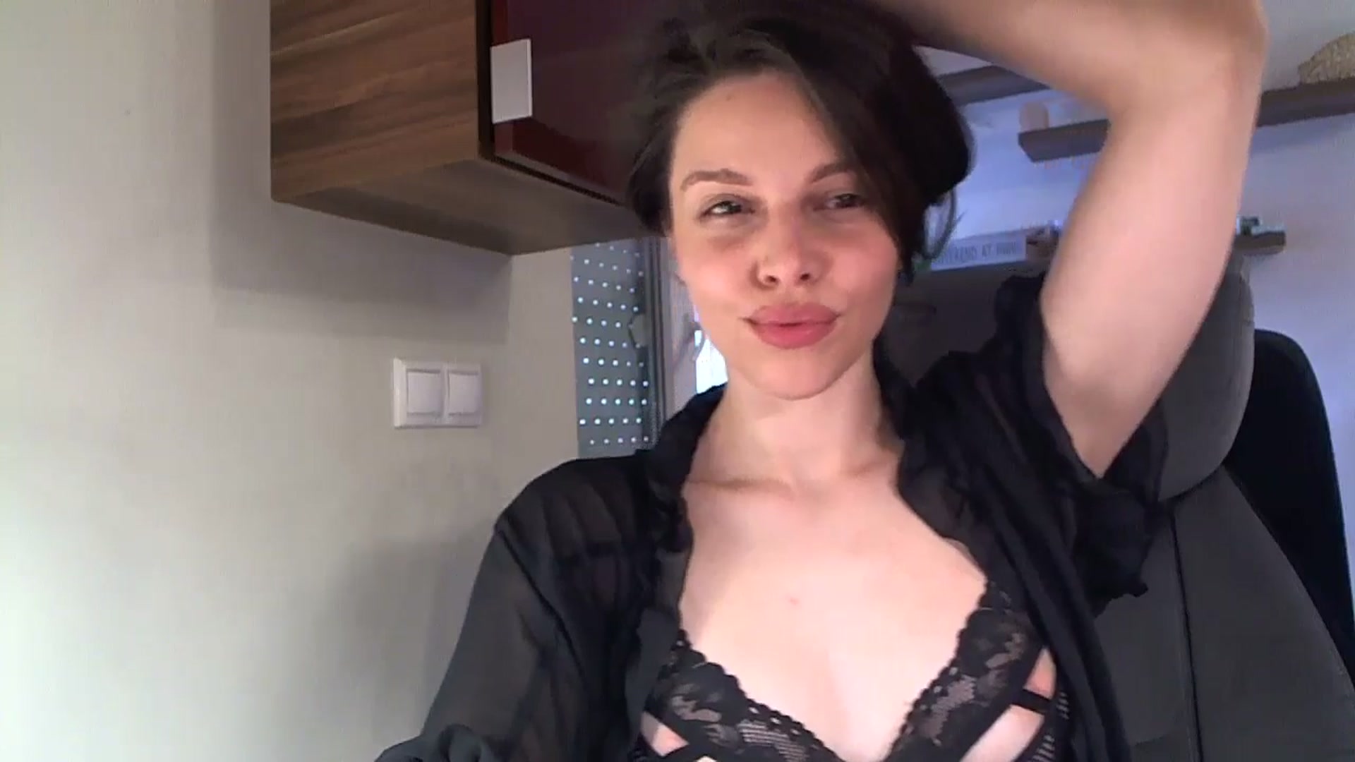 Gallery image thumbnail from Heaven_hot's myfreecams stream on, 02/27/2025, 15:42 image 12 of 20