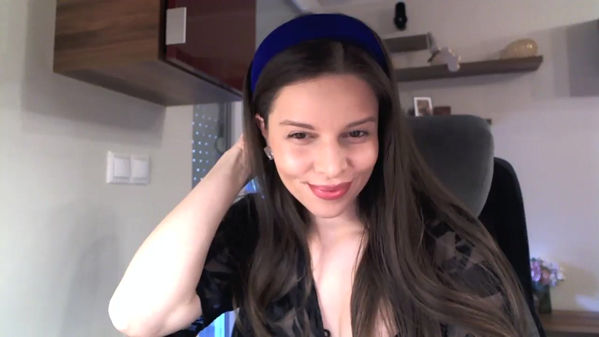 Gallery image thumbnail from Heaven_hot's myfreecams stream on, 03/07/2025, 16:12 image 14 of 20