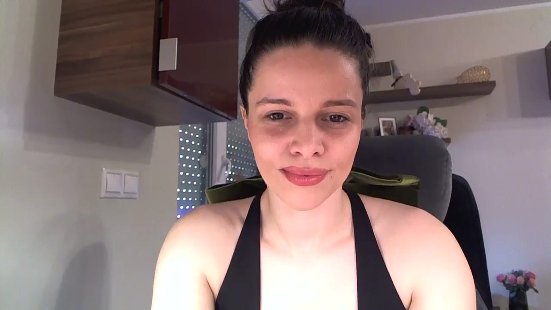Gallery image thumbnail from Heaven_hot's myfreecams stream on, 03/08/2025, 16:12 image 10 of 20