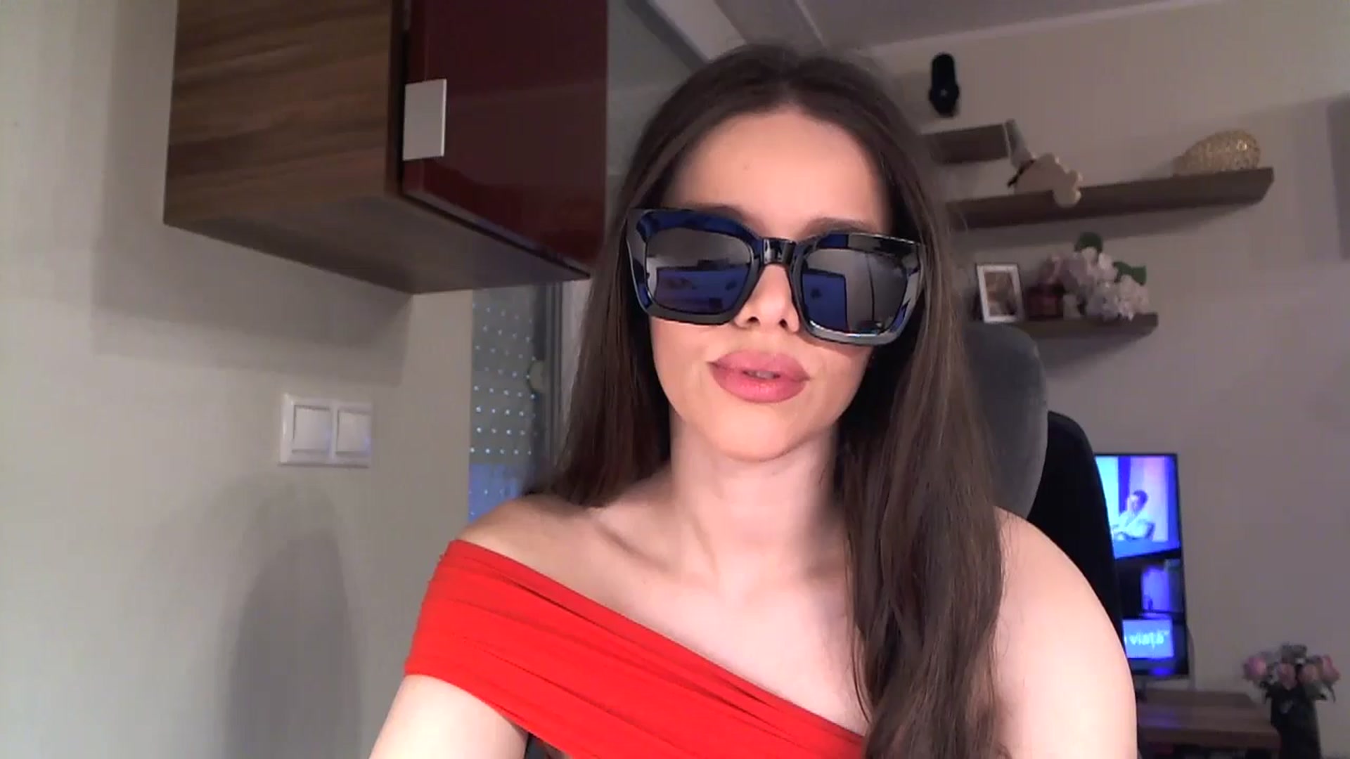 Gallery image thumbnail from Heaven_hot's myfreecams stream on, 03/15/2025, 14:50 image 13 of 20