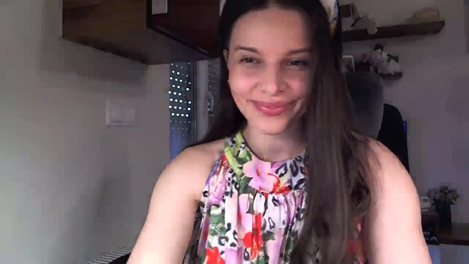 Gallery image thumbnail from Heaven_hot's myfreecams stream on, 03/18/2025, 15:10 image 18 of 20