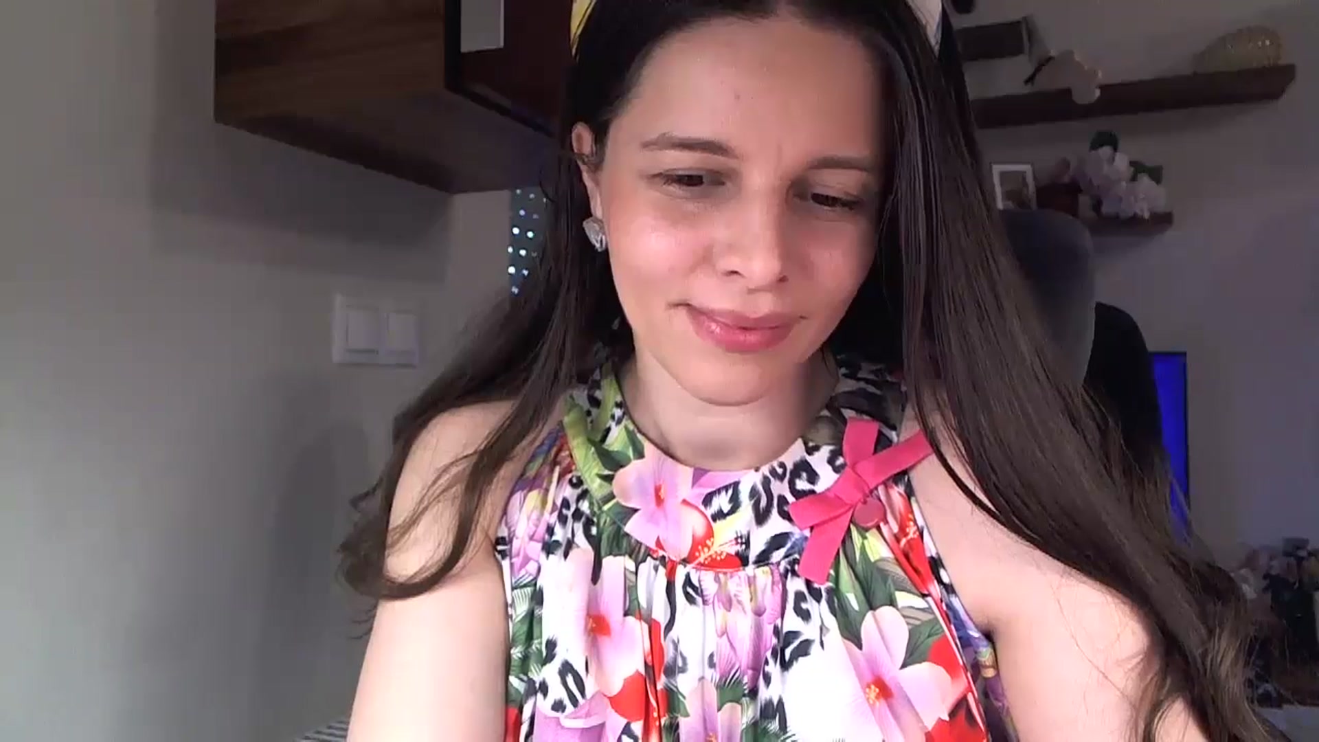 Gallery image thumbnail from Heaven_hot's myfreecams stream on, 03/18/2025, 15:10 image 13 of 20