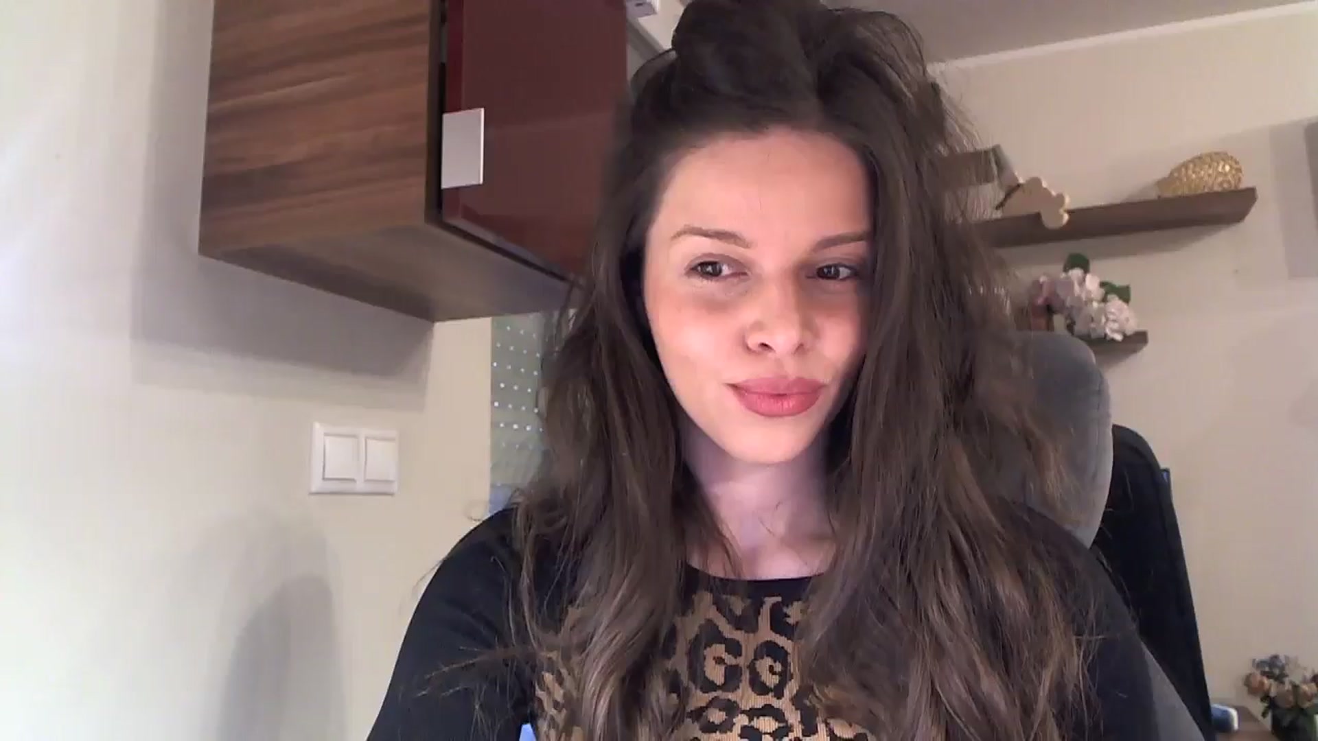Gallery image thumbnail from Heaven_hot's myfreecams stream on, 03/28/2025, 14:51 image 1 of 20