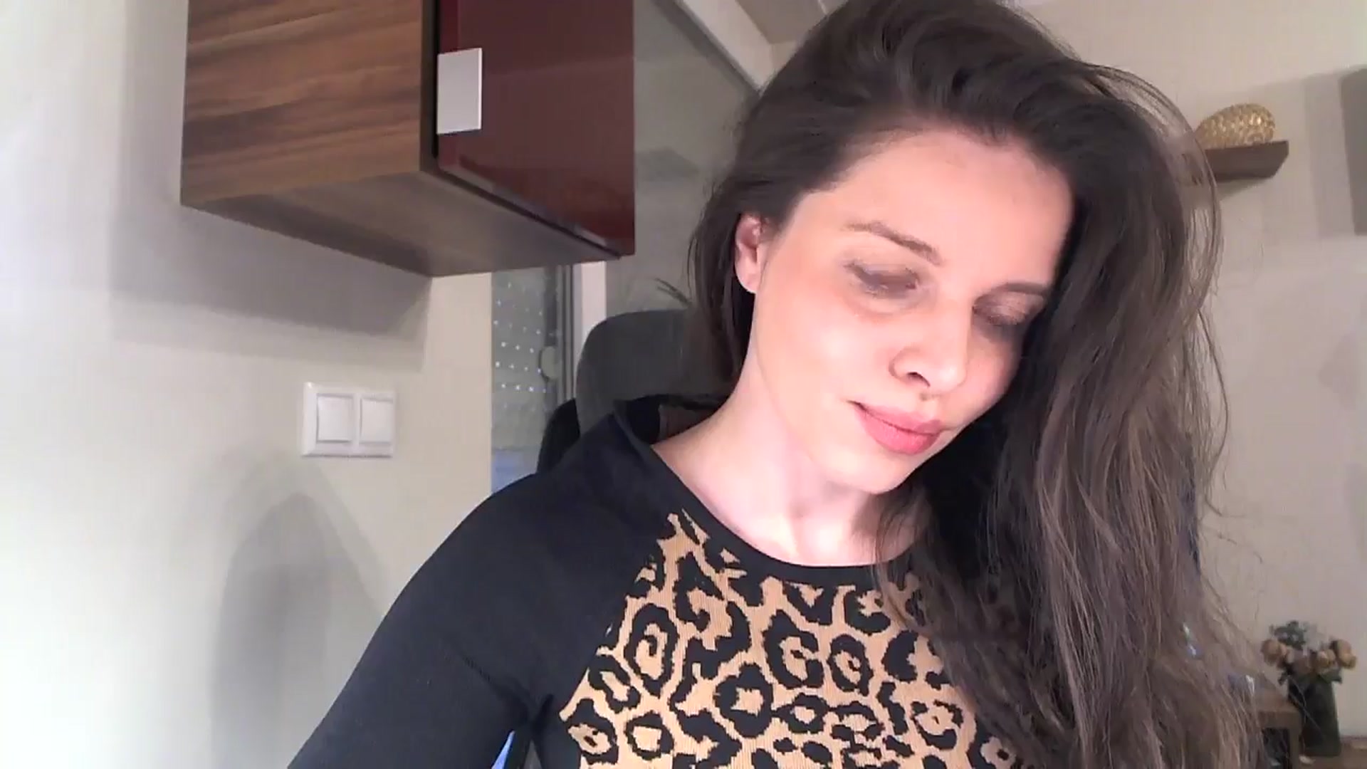 Gallery image thumbnail from Heaven_hot's myfreecams stream on, 03/28/2025, 14:51 image 15 of 20