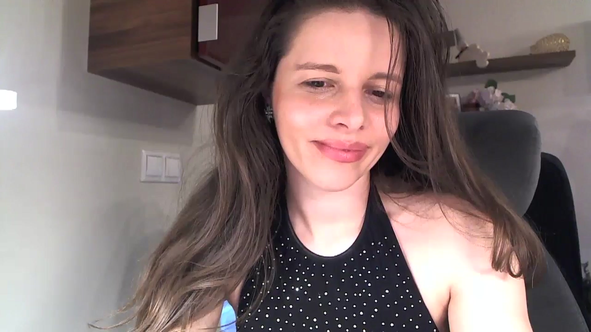 Gallery image thumbnail from Heaven_hot's myfreecams stream on, 03/29/2025, 15:37 image 12 of 20