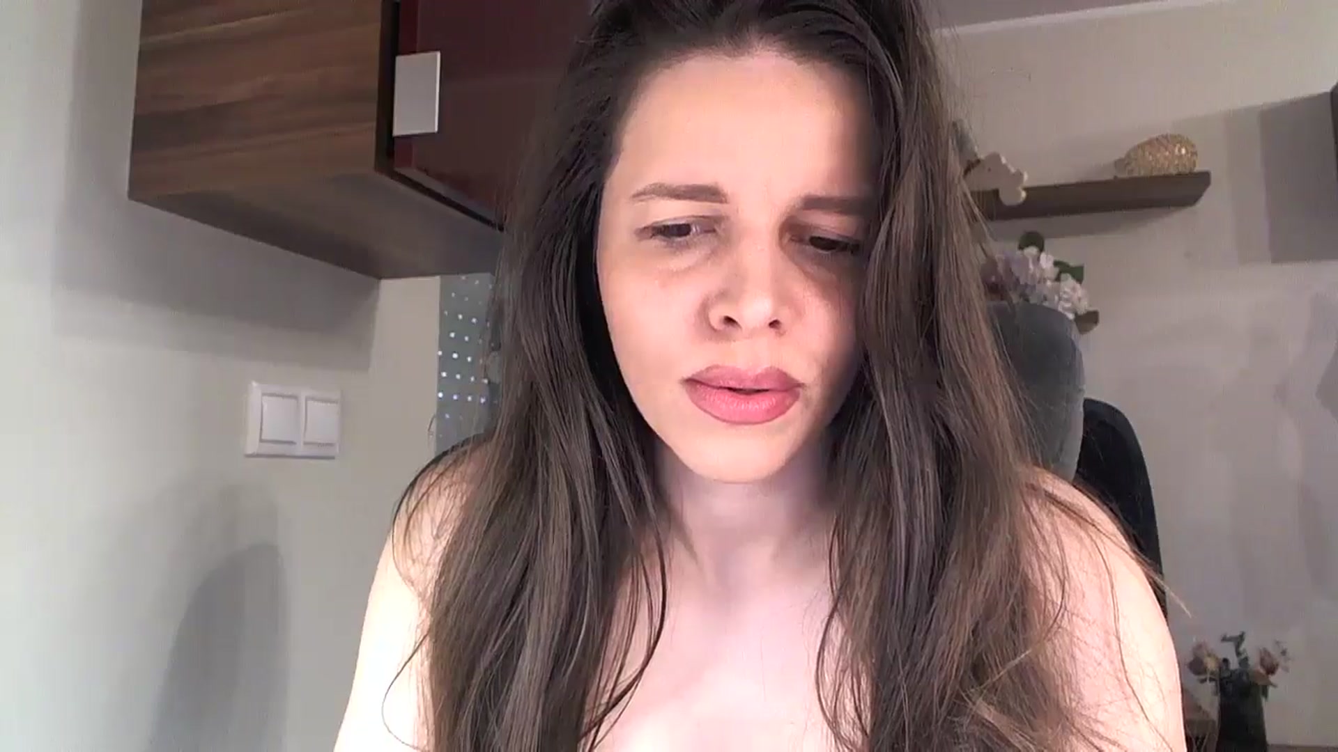 Gallery image thumbnail from Heaven_hot's myfreecams stream on, 03/30/2025, 15:05 image 8 of 20