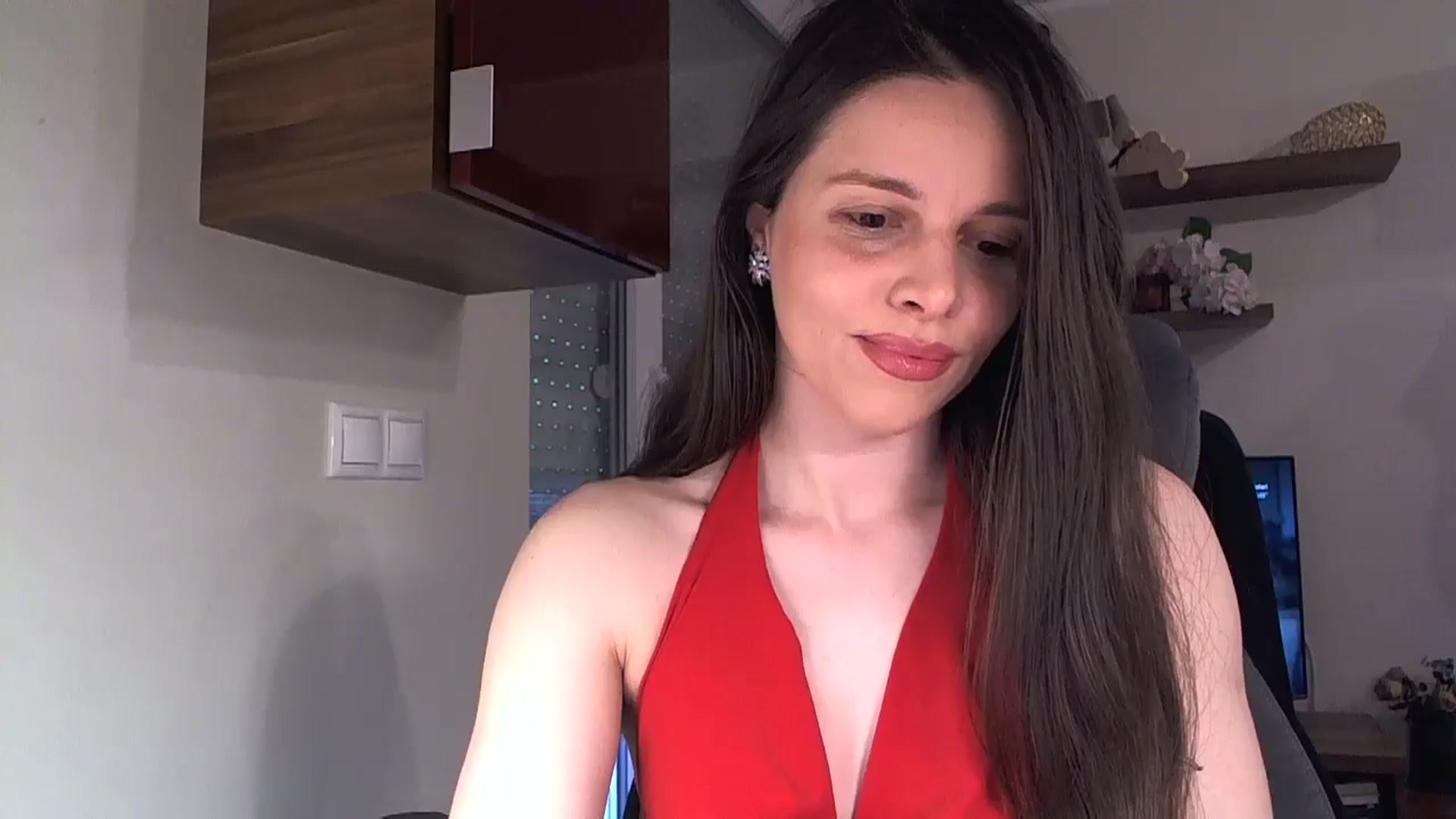 Gallery image thumbnail from Heaven_hot's myfreecams stream on, 04/03/2025, 15:37 image 2 of 20