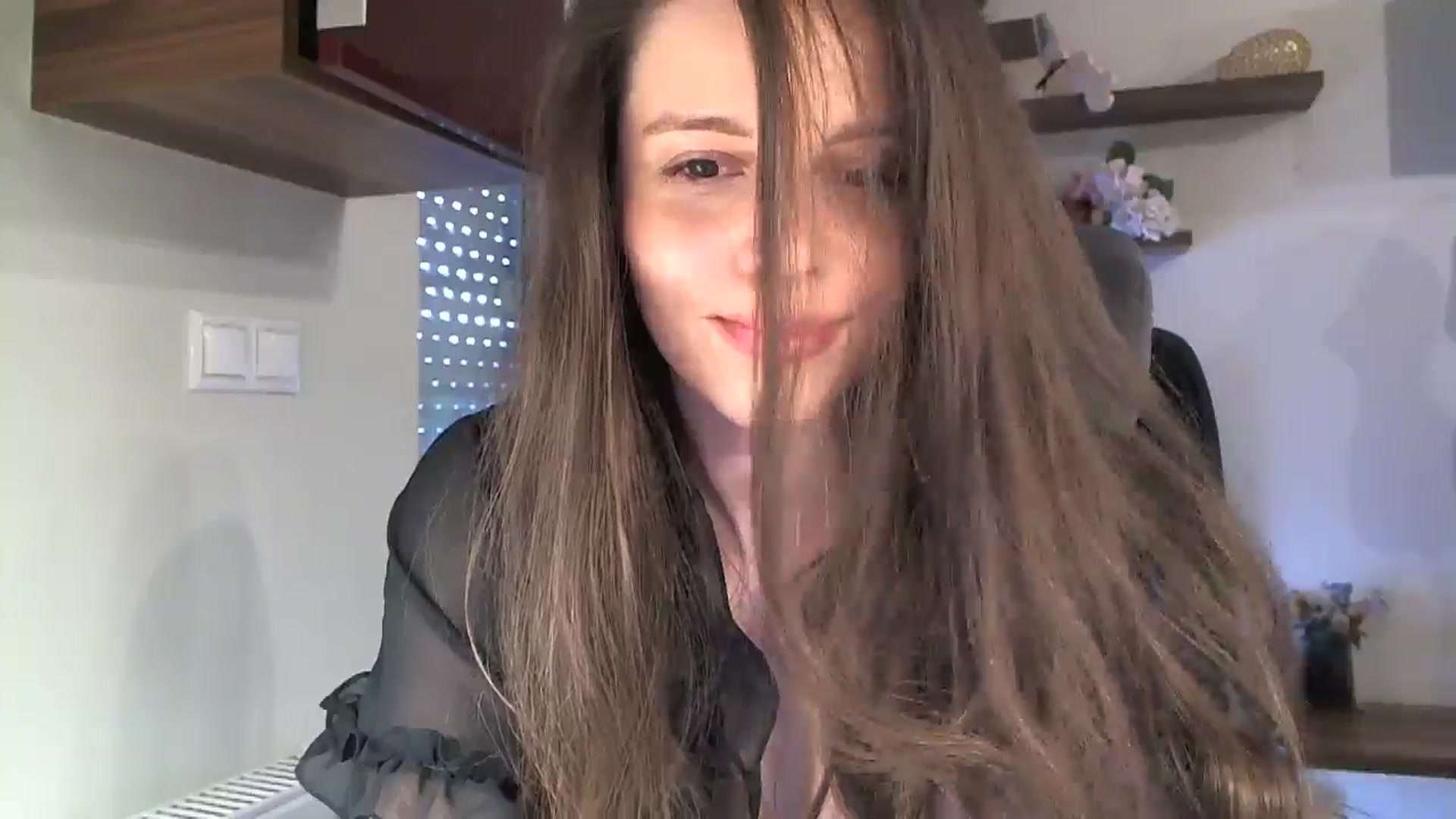 Gallery image thumbnail from Heaven_hot's myfreecams stream on, 04/05/2025, 15:33 image 6 of 20